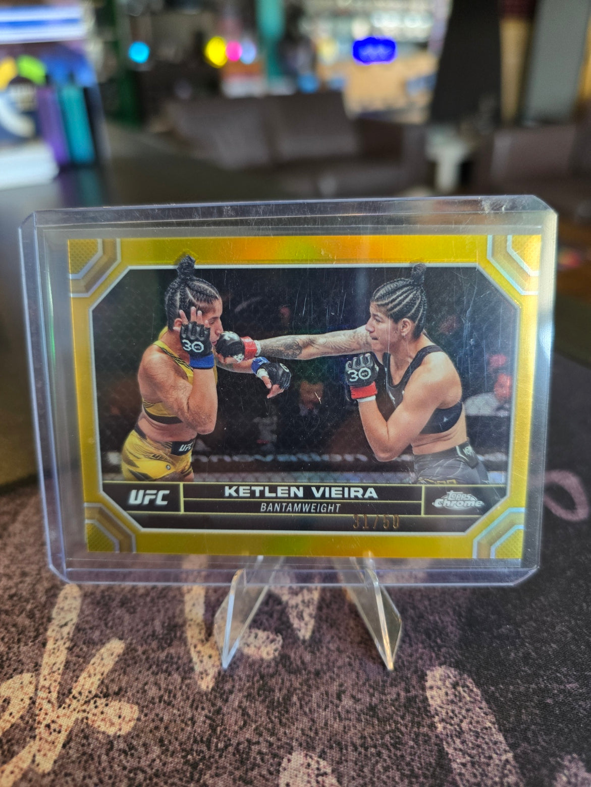 Topps Chrome UFC 2024 - Ketlen Viera 111 - Gold 31/50