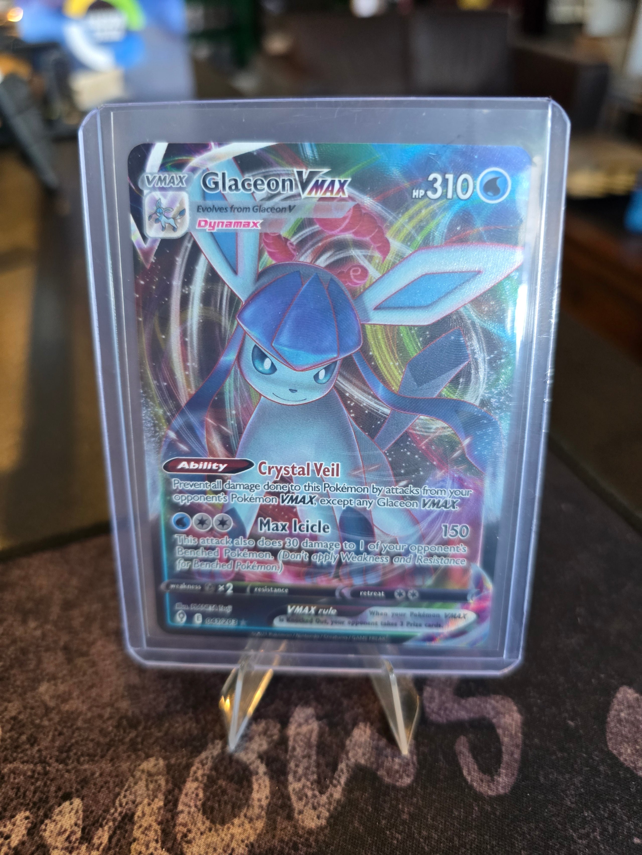 Pokémon - Glaceon VMAX 041/203 (NM)