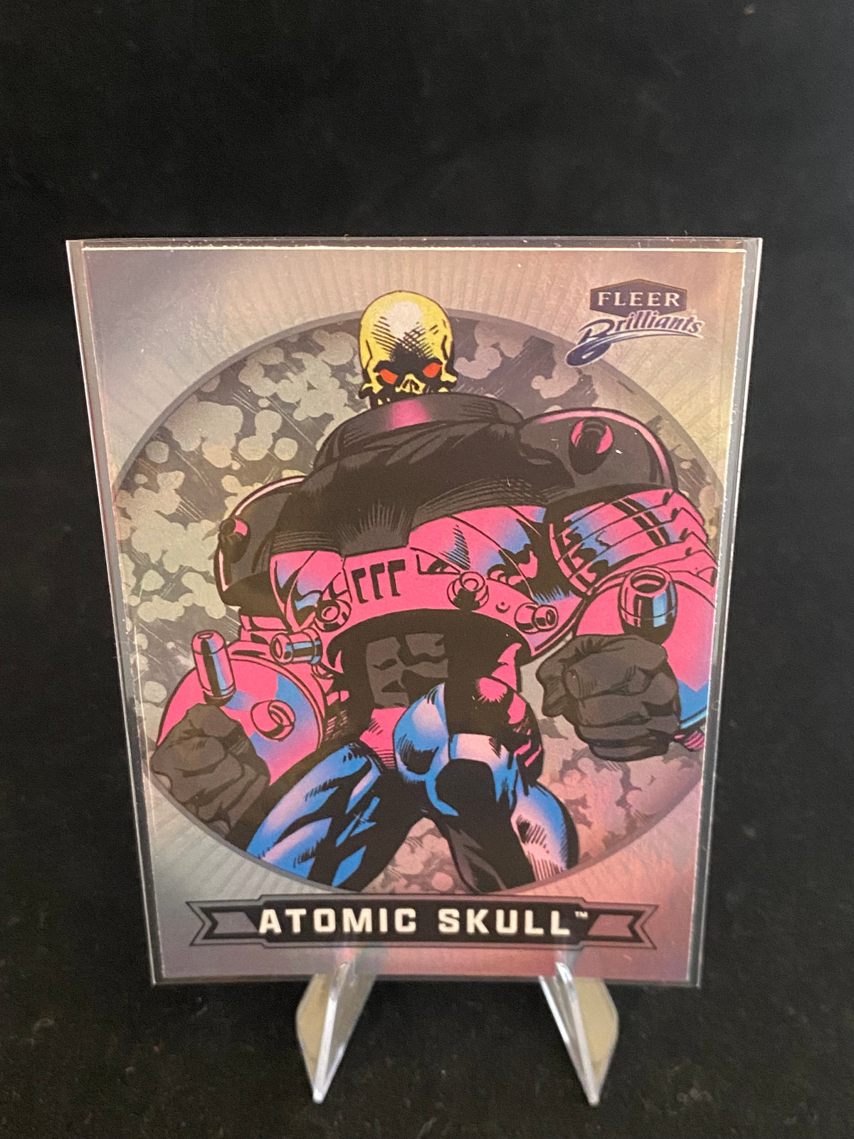 Fleer Brilliant - Atomic Skull - No.55