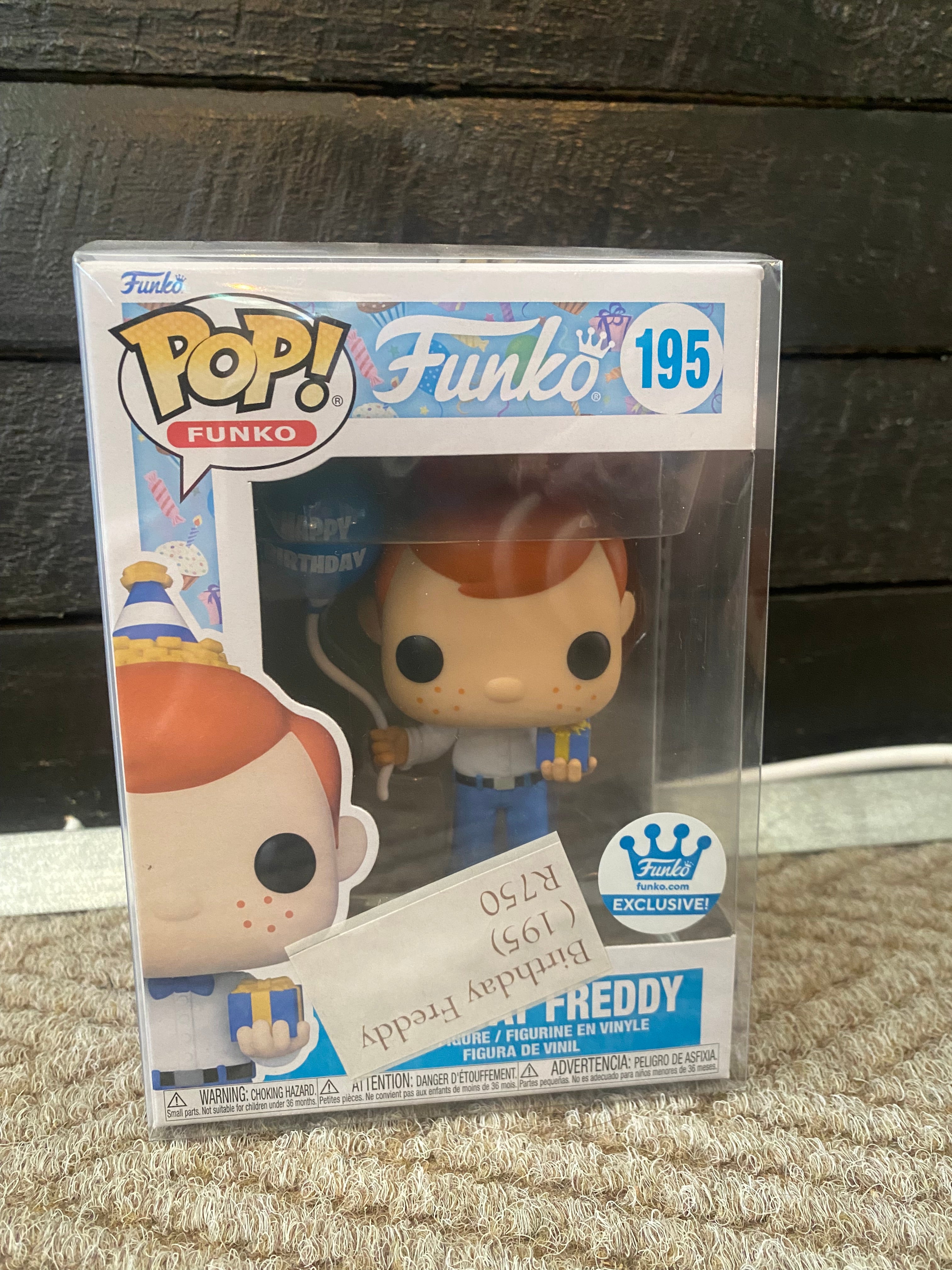 Funko Pop Funko - Birthday Freddy - Exclusive - 195