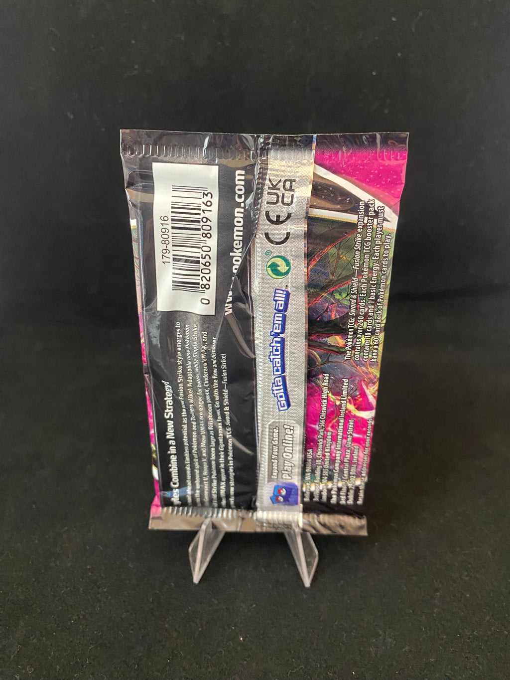 Pokémon - VINTAGE - SEALED - Sword and Shield Fusion Strike - Gigantamax Gengar - Booster Pack