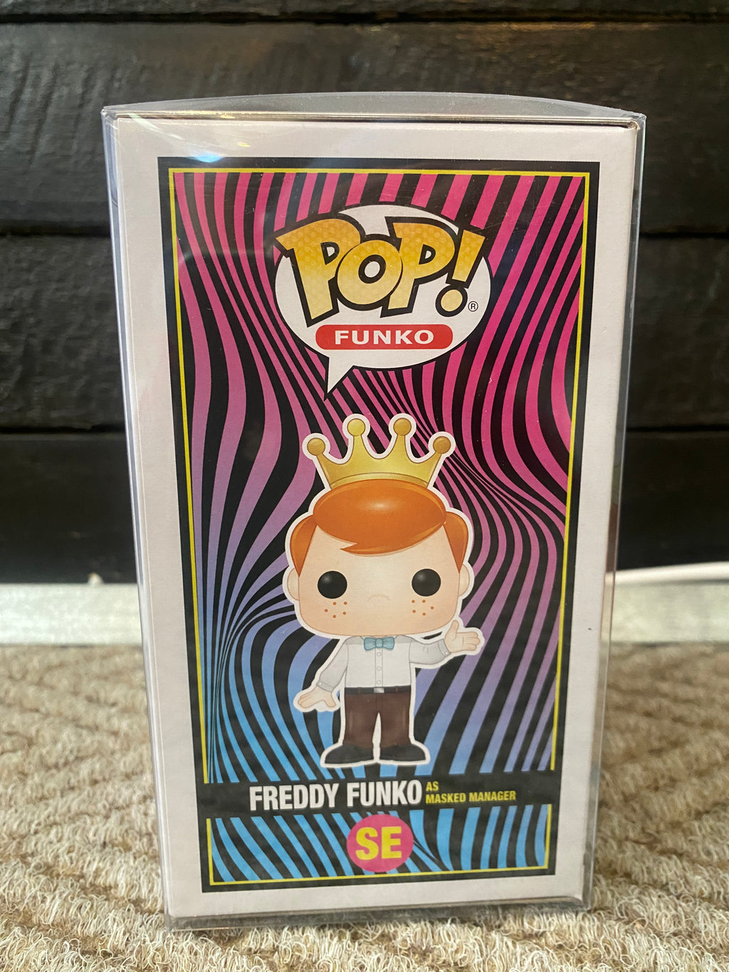 Funko Pop Funko - Freddy Funko as Masked Manager - Blacklight Battle - 4000 PCS - SE