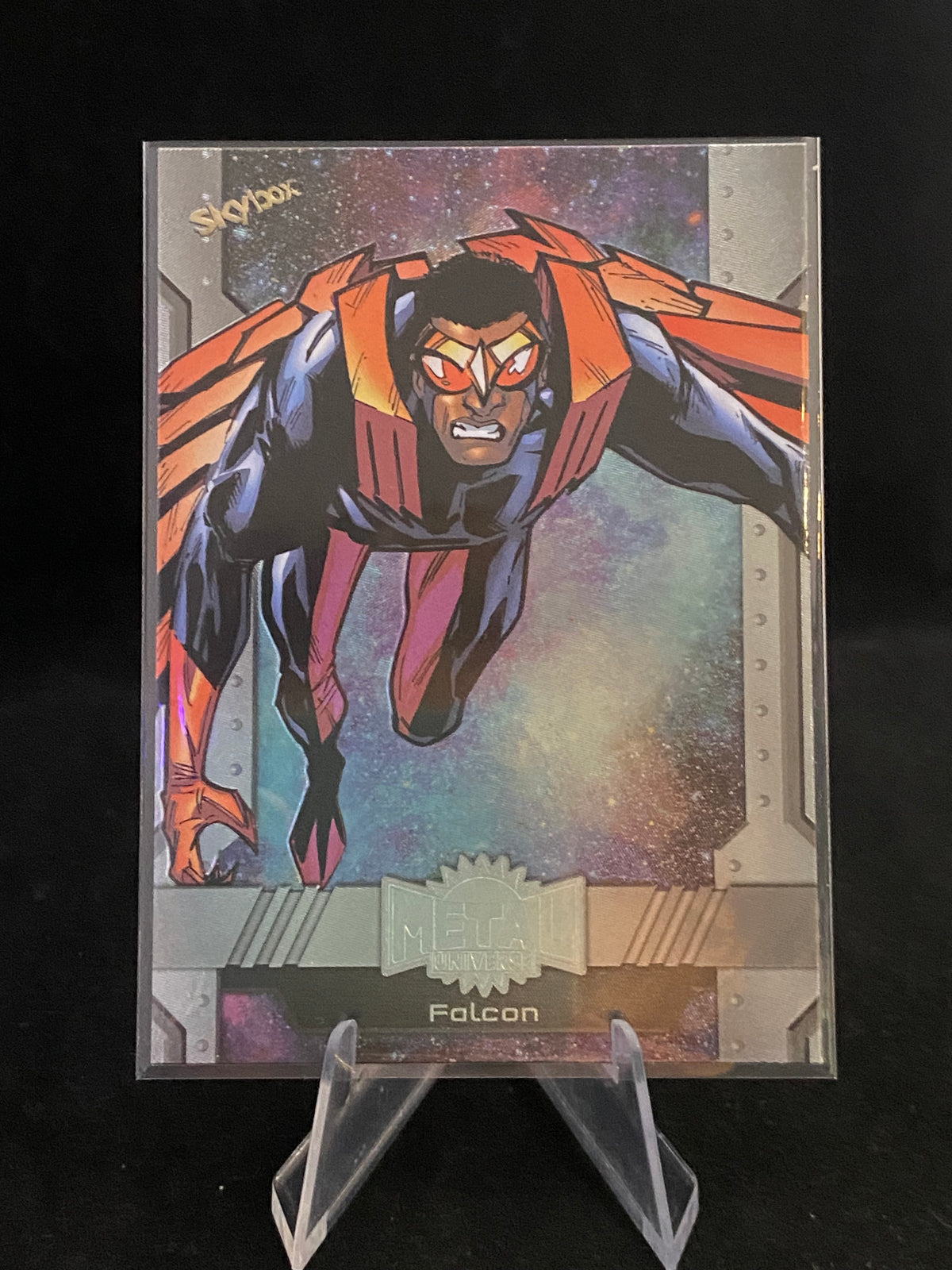 Marvel Metal Universe Avengers - Falcon - 24