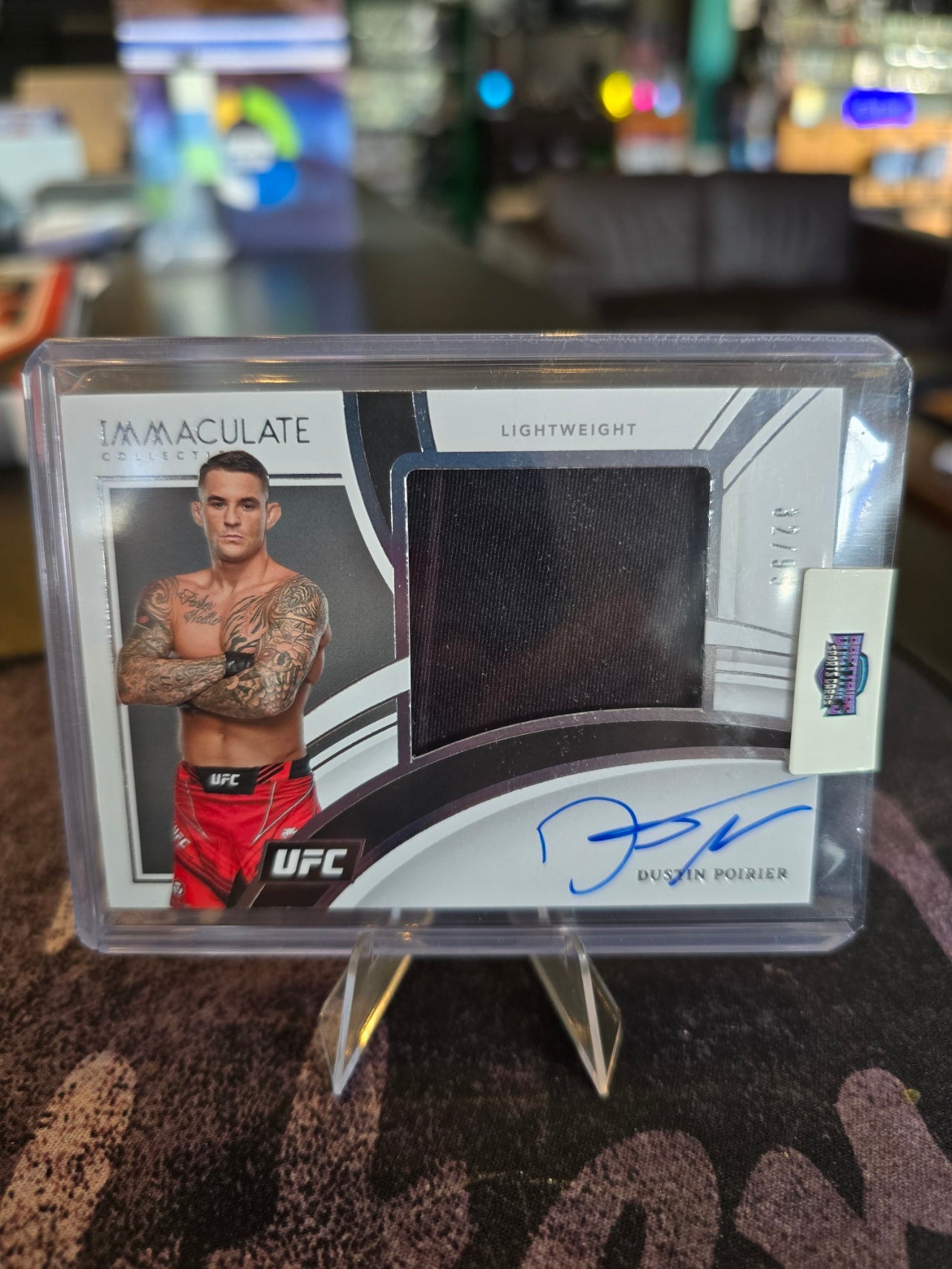 Panini Immaculate UFC 2022 - Dustin Poirier PA-DPR On Card Auto Relic - 32/99