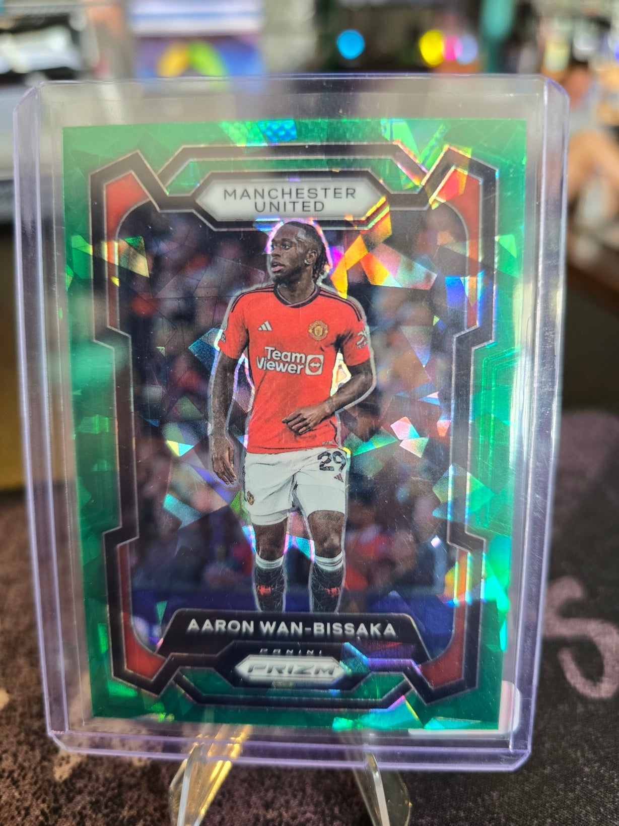 Panini Select 2023-24 PLS - Aaron Wan-Bissaka 54 - Manchester United - Prizm Green