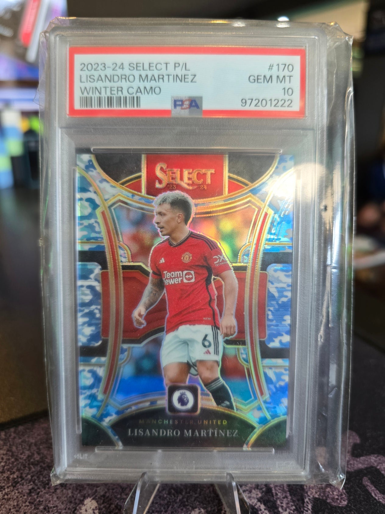 Panini Select PL 2023-24 - Lisandro Martinez 170 - Manchester United - Winter Camo 064/110 PSA Gem 10