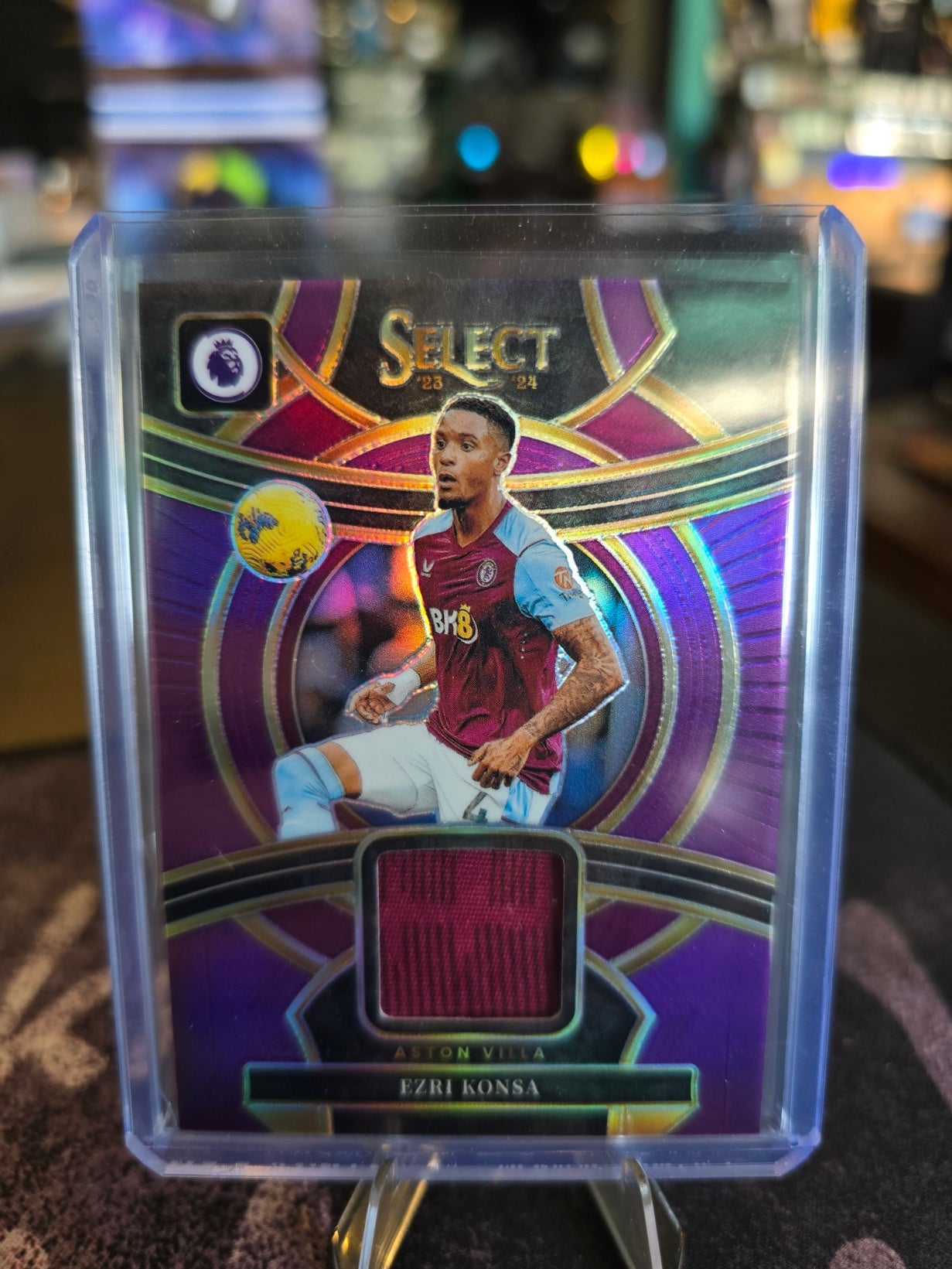 Panini Select Premier League Soccer 2023-24 - Ezri Konsa SS-EK - Aston Villa FC - Select Swatches