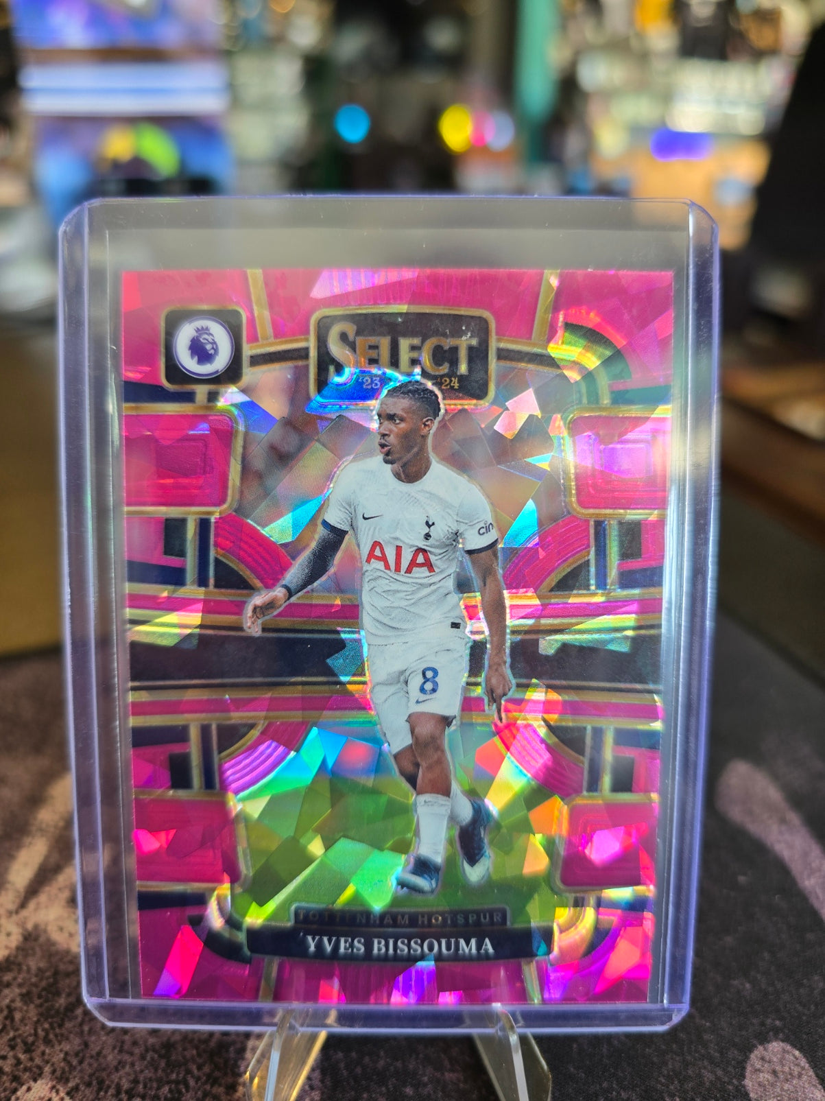 Panini Select Premier League Soccer 2023-24 - Yves Bissouma 90 - Tottenham Hotspurs - Pink Ice
