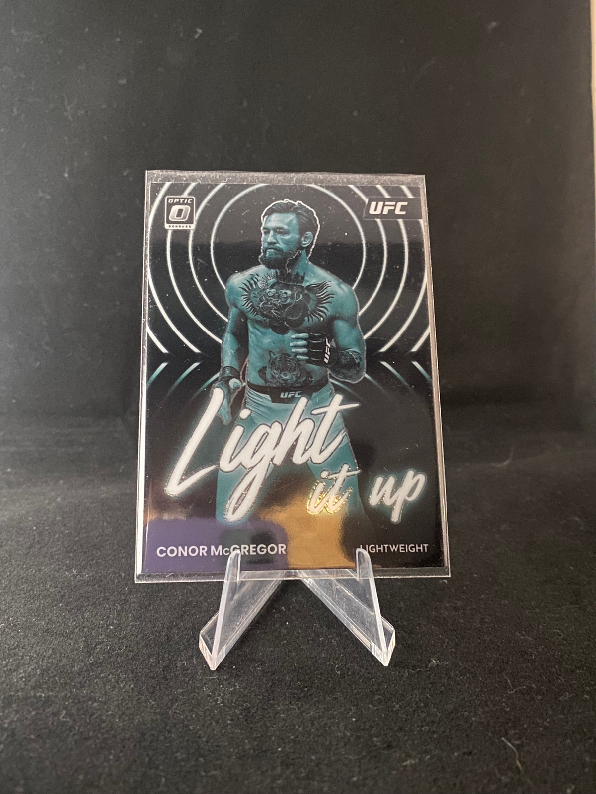 Panini Donruss Optic UFC - Conor McGregor - Light It Up - No.13