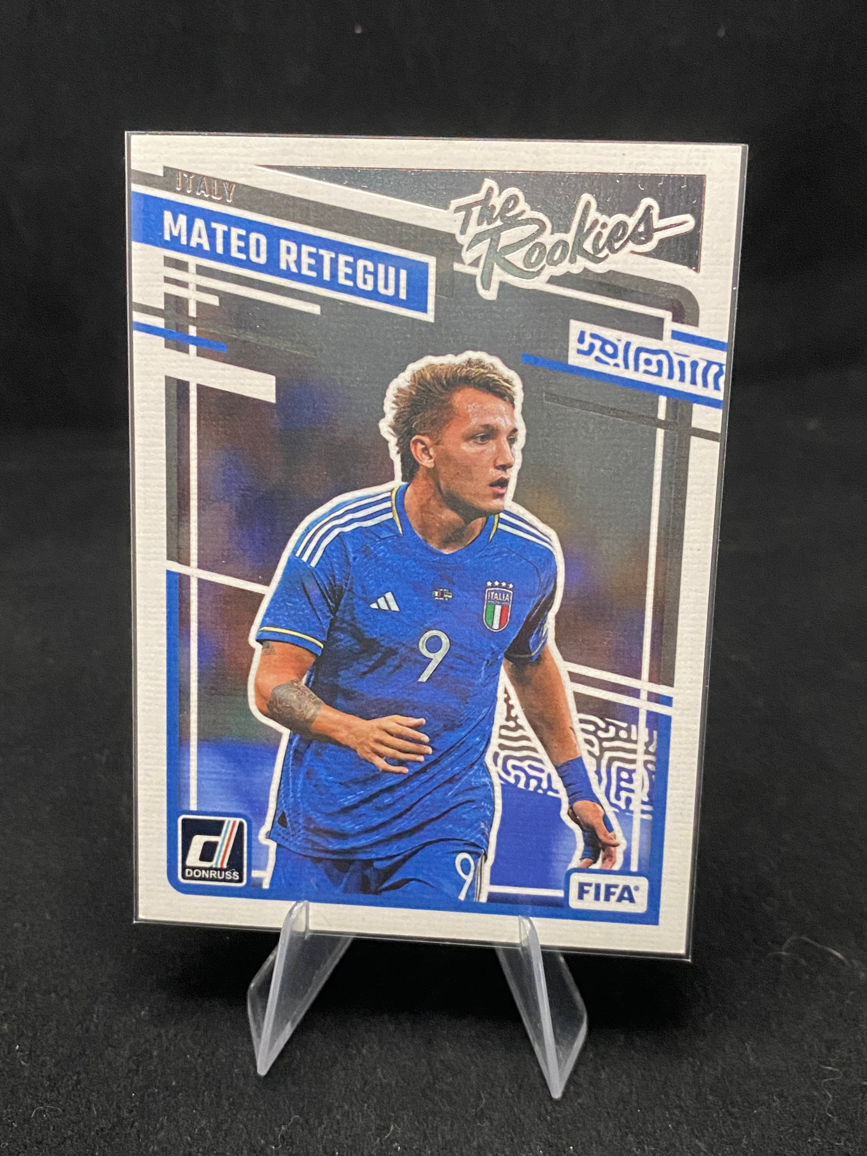 Panini Donruss Soccer 2023 - Mateo Retegui - The Rookies (Silver) - No.11