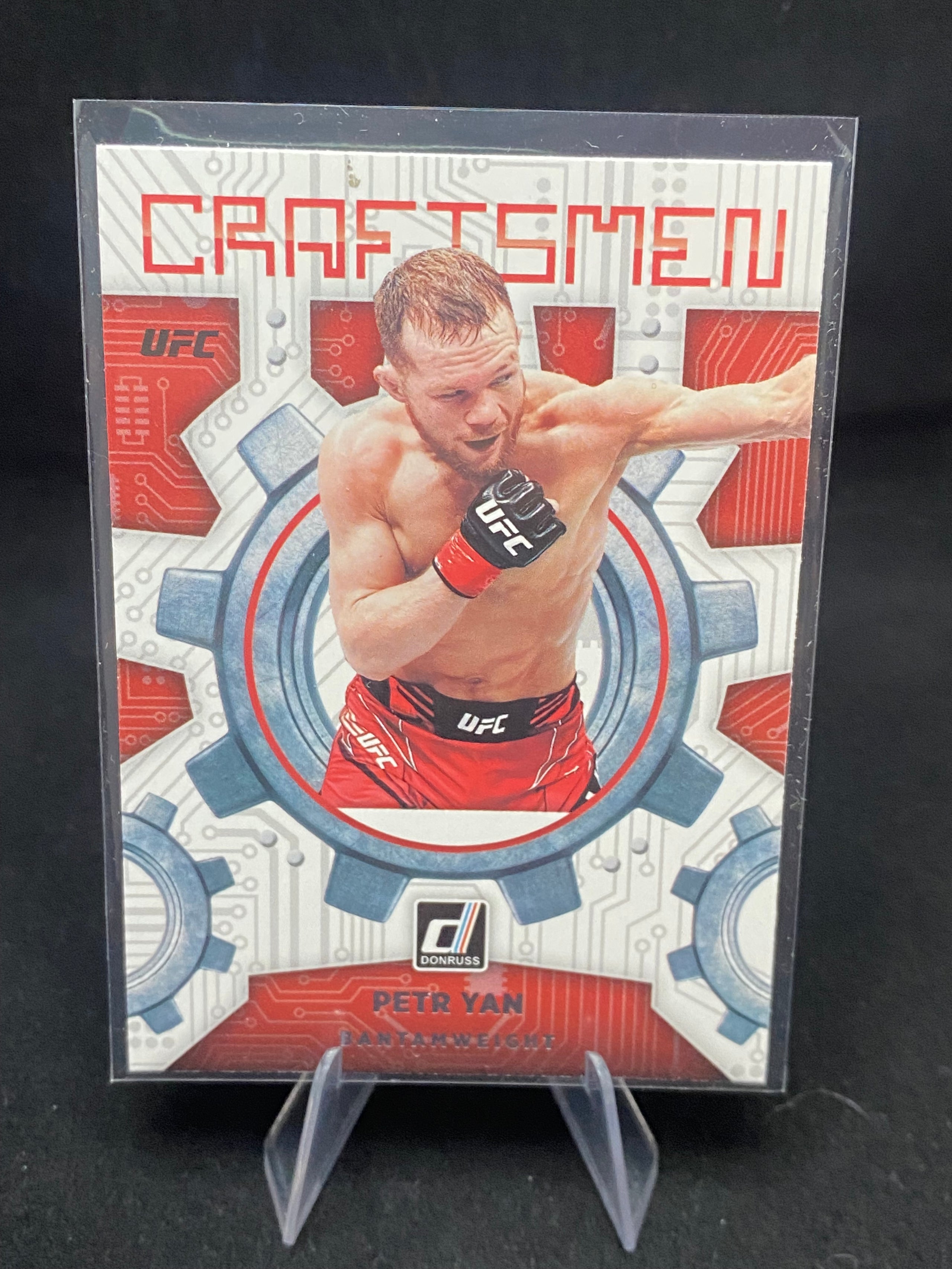 Panini Donruss UFC 2022 - Petr Yan - Craftsmen - No.8