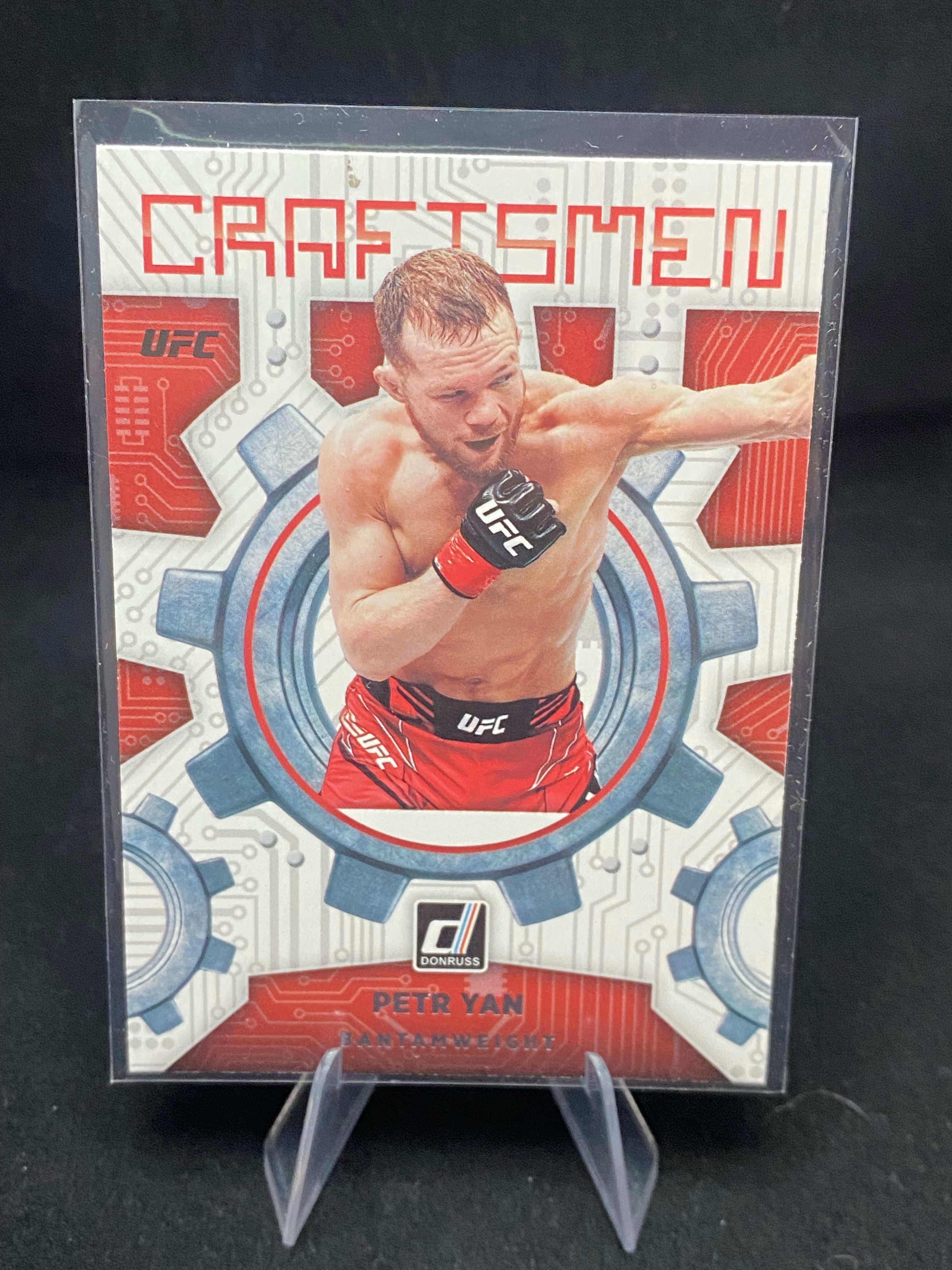 Panini Donruss UFC 2022 - Petr Yan - Craftsmen - No.8