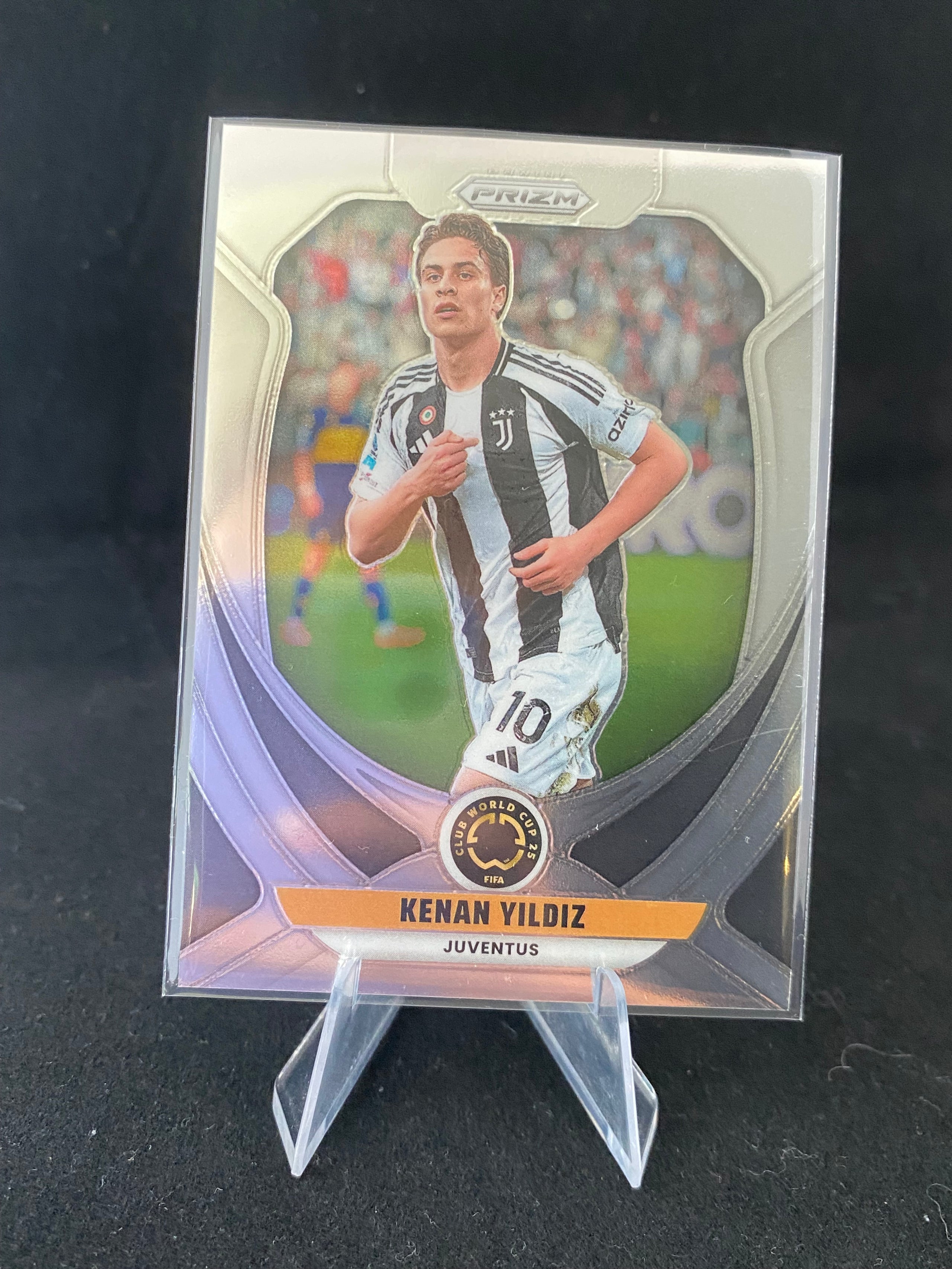 Panini Prizm  Club World Cup 2025 - Kenan Yildiz - No.120