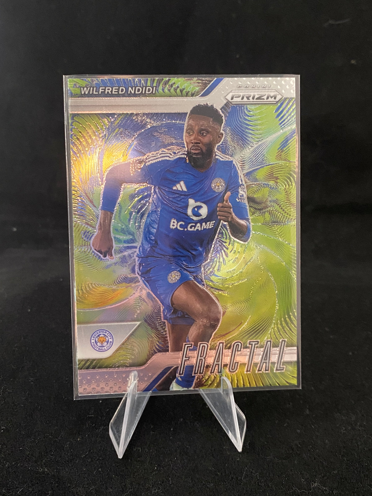 Panini Prizm Select Premier League Soccer 2025 - Wilfred Ndidi - Fractal - No.18