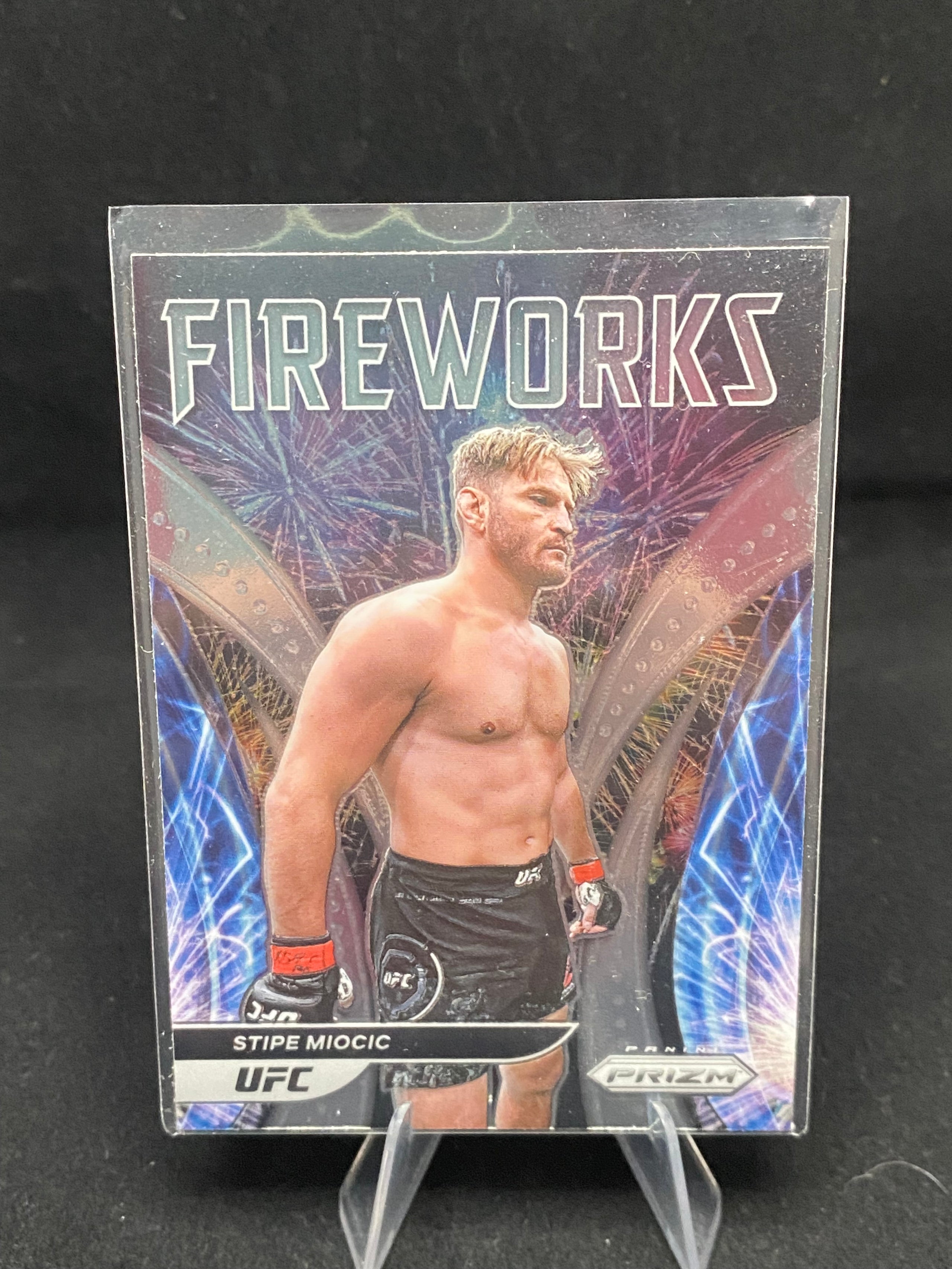 Panini Prizm UFC 2022 -Stipe Miocic - Fireworks - No.3