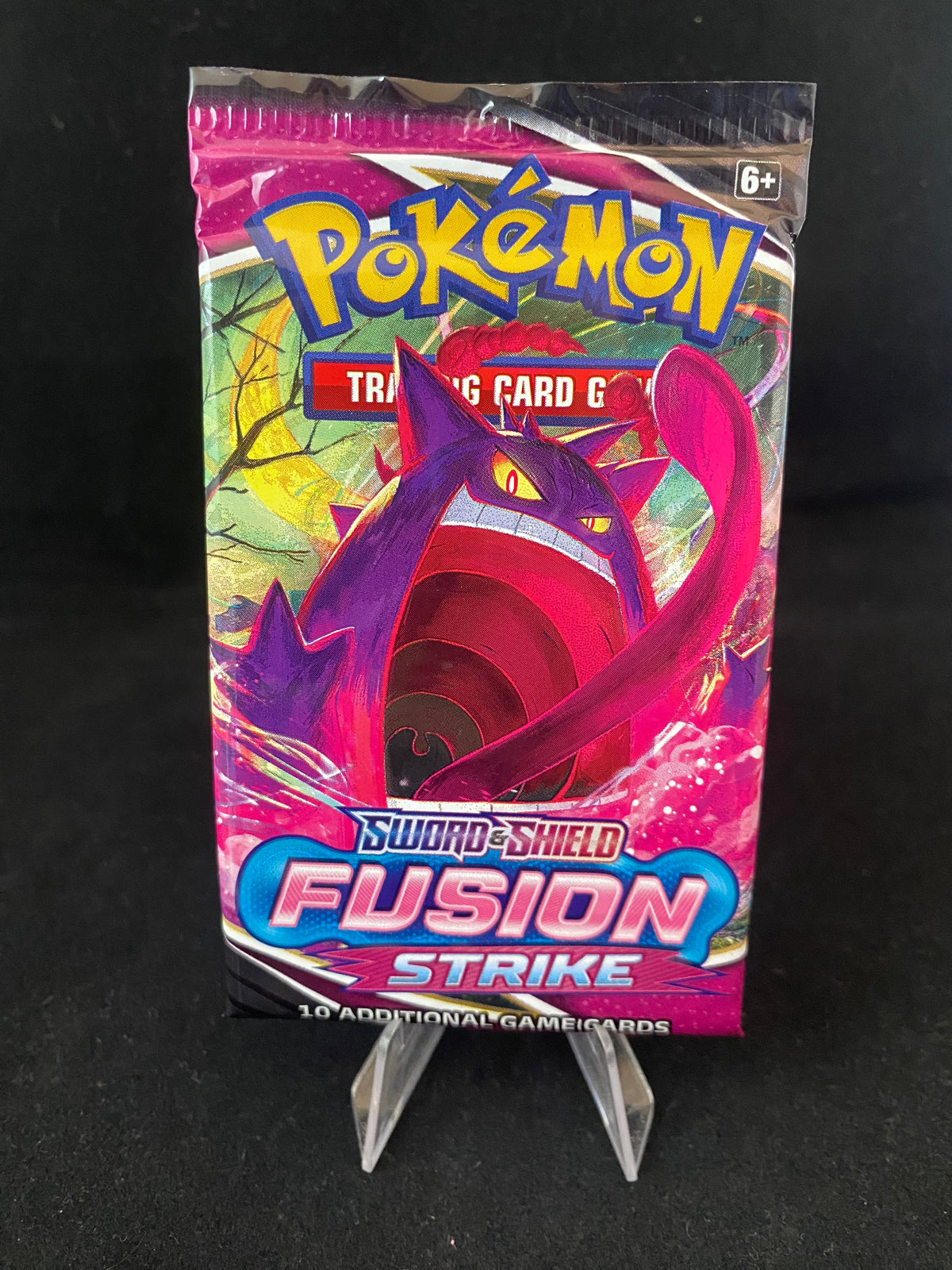 Pokémon - VINTAGE - SEALED - Sword and Shield Fusion Strike - Gigantamax Gengar - Booster Pack