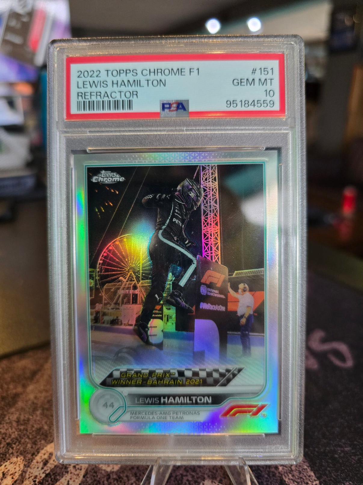 Topps Chrome Formula 1 2022 - Lewis Hamilton - Mercedes - Refractor - PSA 10