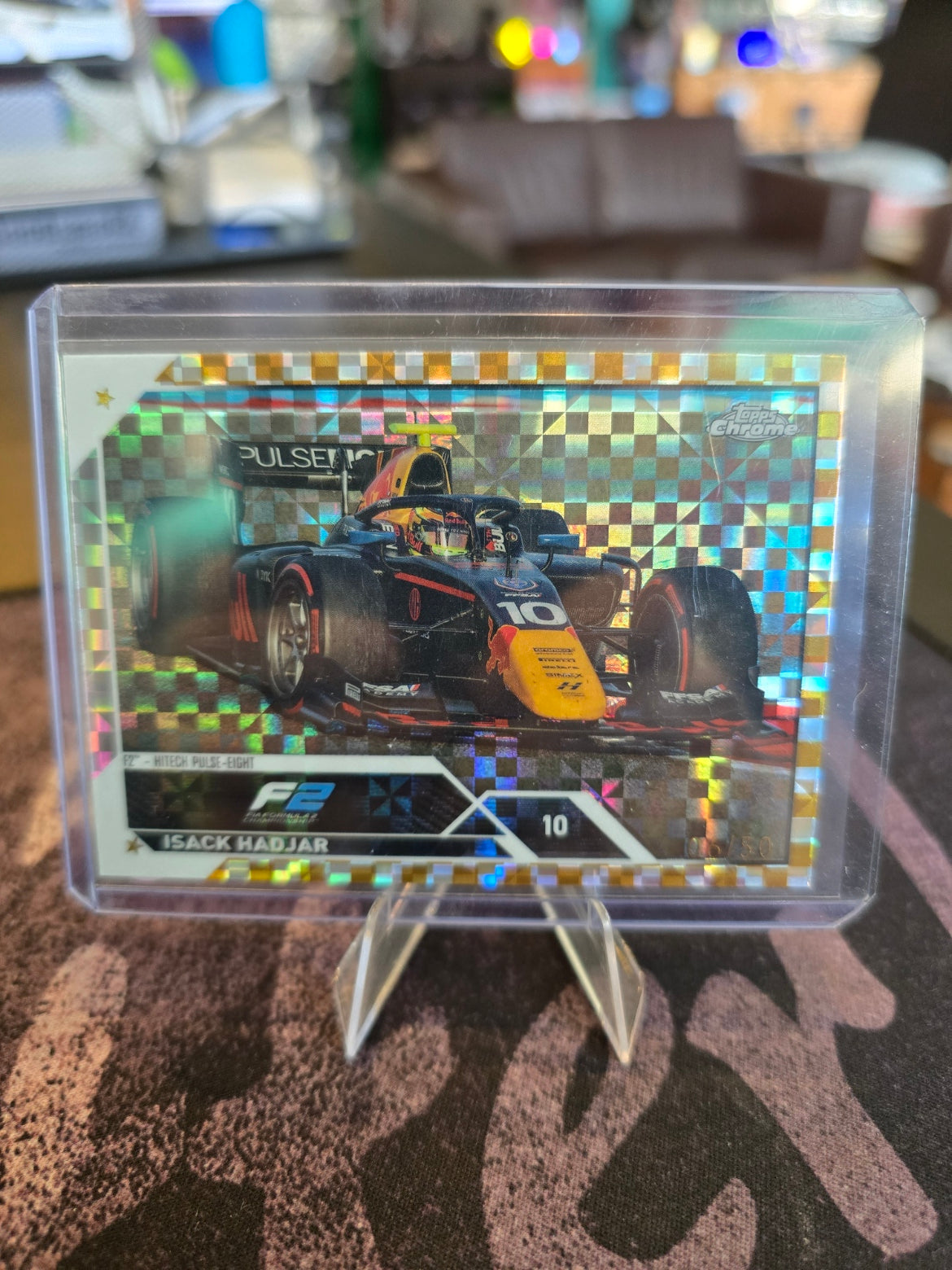 Topps Chrome Formula 1 2023 - Isack Hadjar 129 - Gold Checkered 06/50
