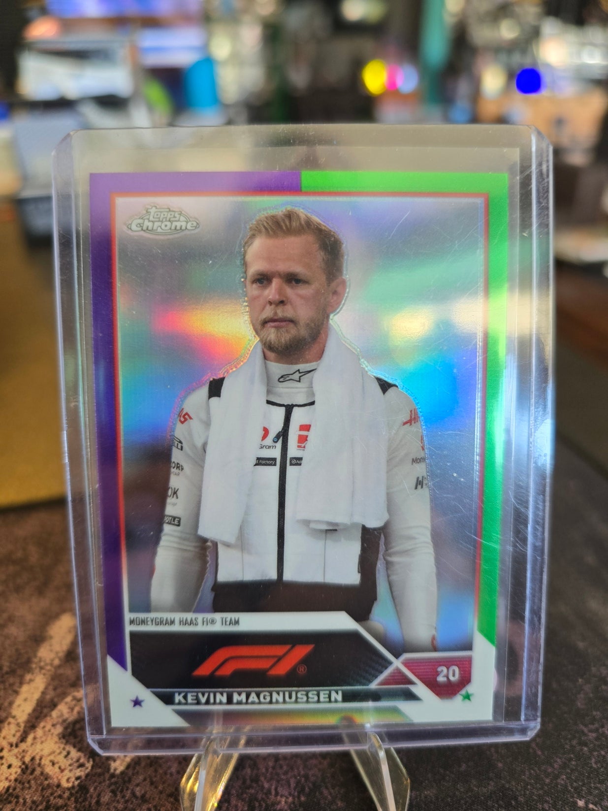 Topps Chrome Formula 1 2023 - Kevin Magnussen 50 - Purple Green