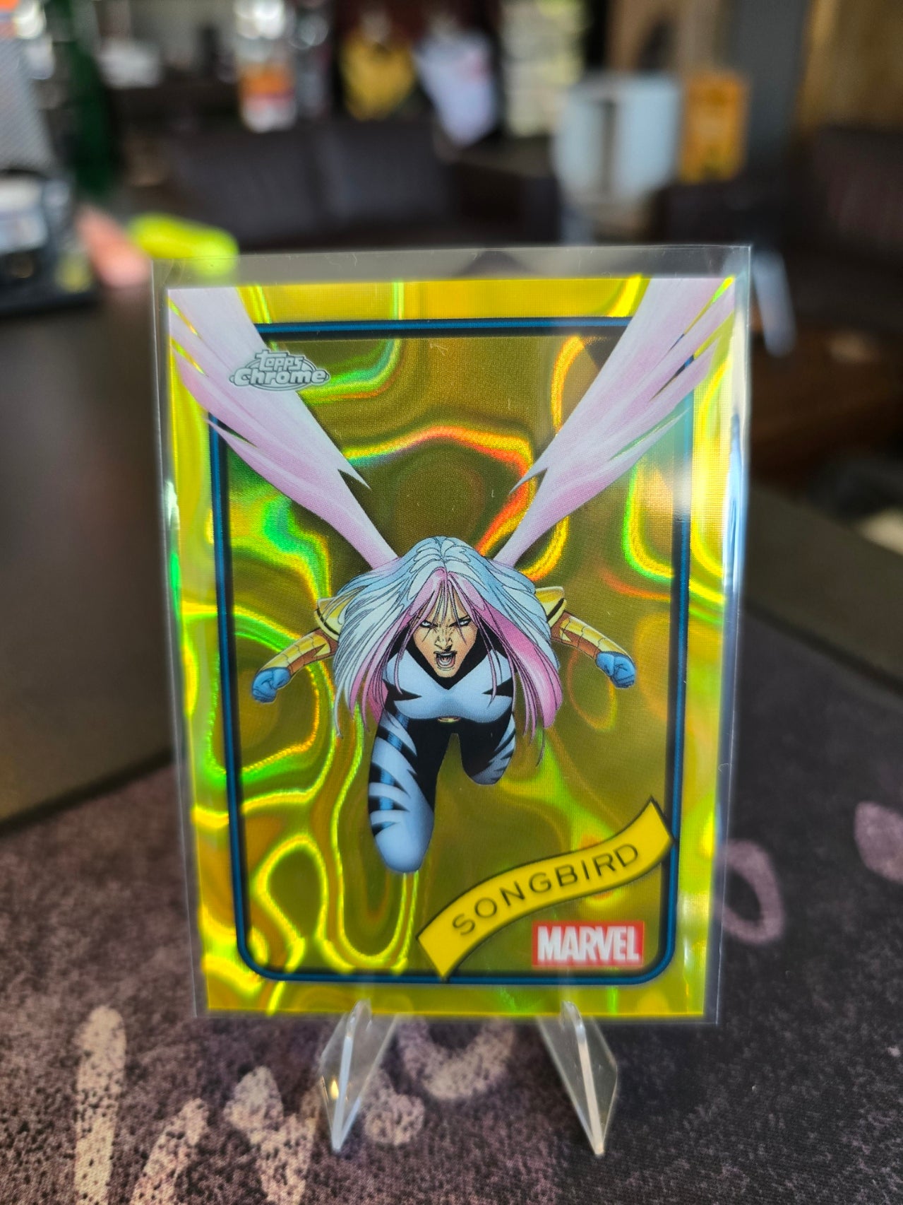Topps Chrome Marvel 2025 - Songbird - 61 - Yellow Lava