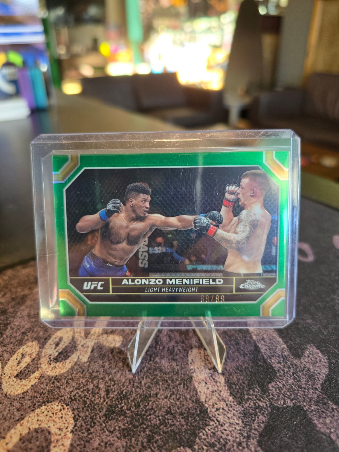 Topps Chrome UFC 2024 - Alonzo Menifield 168 - Green 69/99