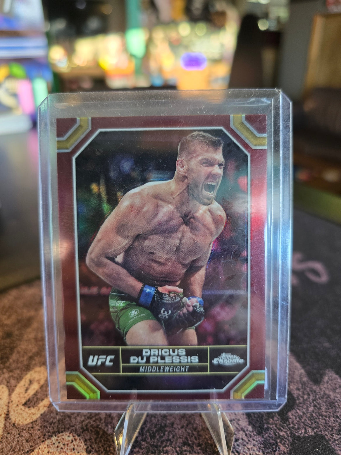Topps Chrome UFC 2024 - Dricus Du Plessis 62 - Magenta Refractor