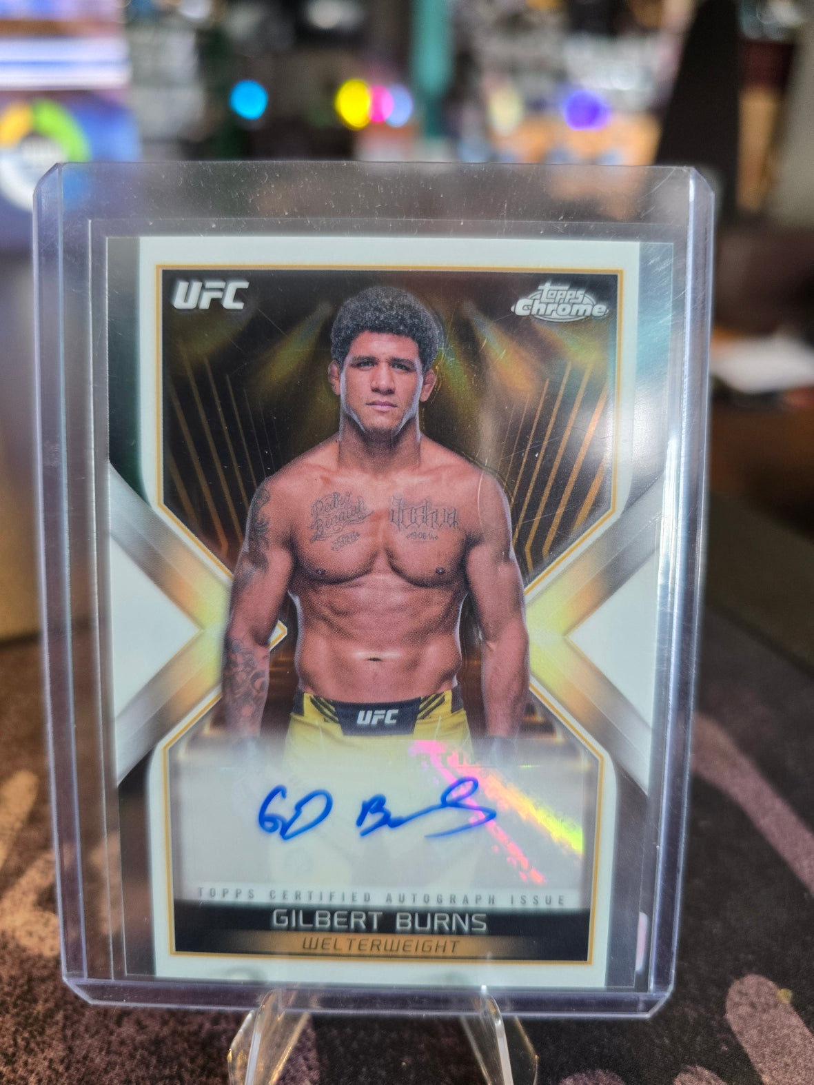 Topps Chrome UFC 2024 - Gilbert Burns - Auto