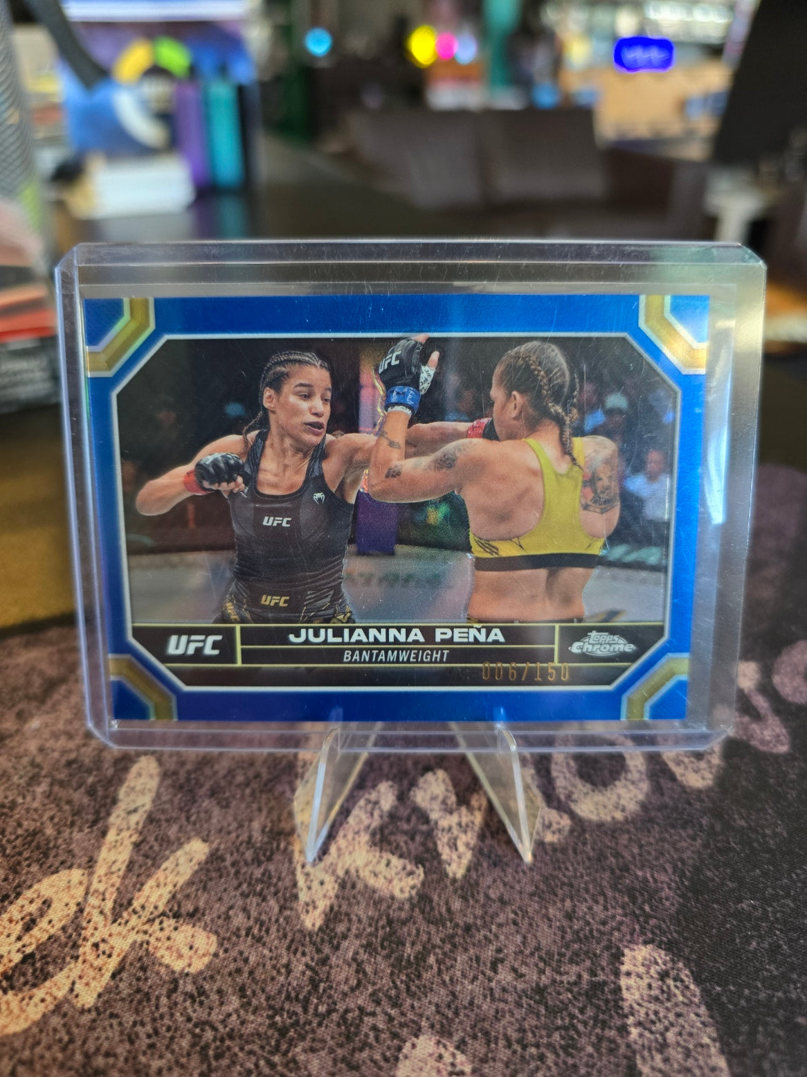 Topps Chrome UFC 2024 - Julianna Pena 102 - Blue 006/150