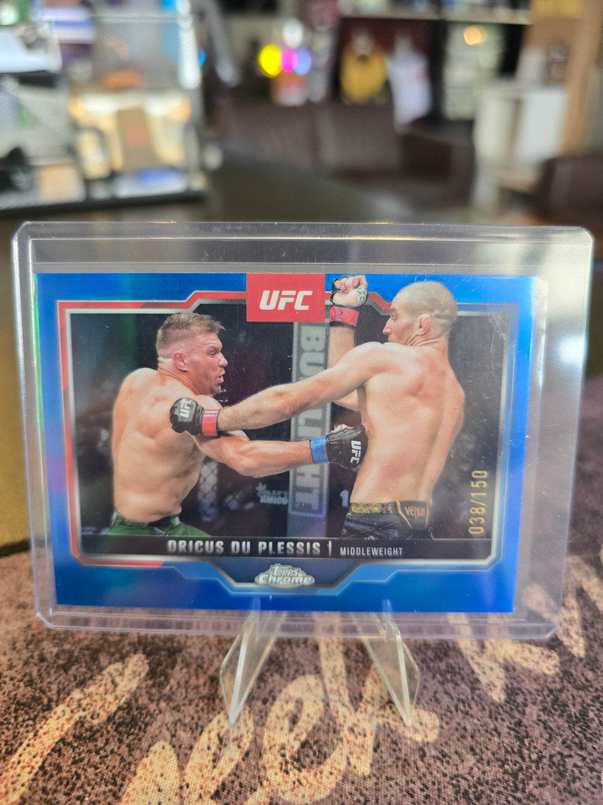 Topps Chrome UFC 2025 - Dricus Du Plessis 137 - Blue 035/150