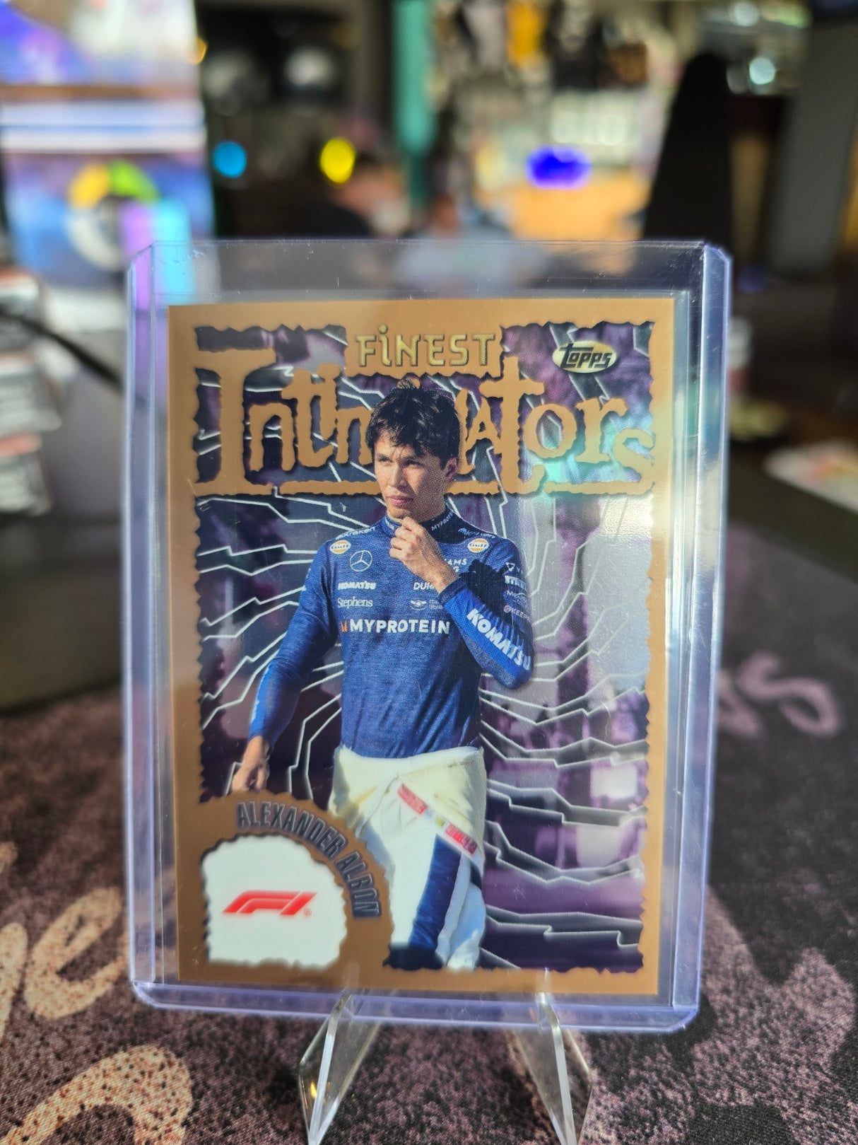 Topps Finest 2024 Formula 1 - Alexander Albon - Intimidators Insert