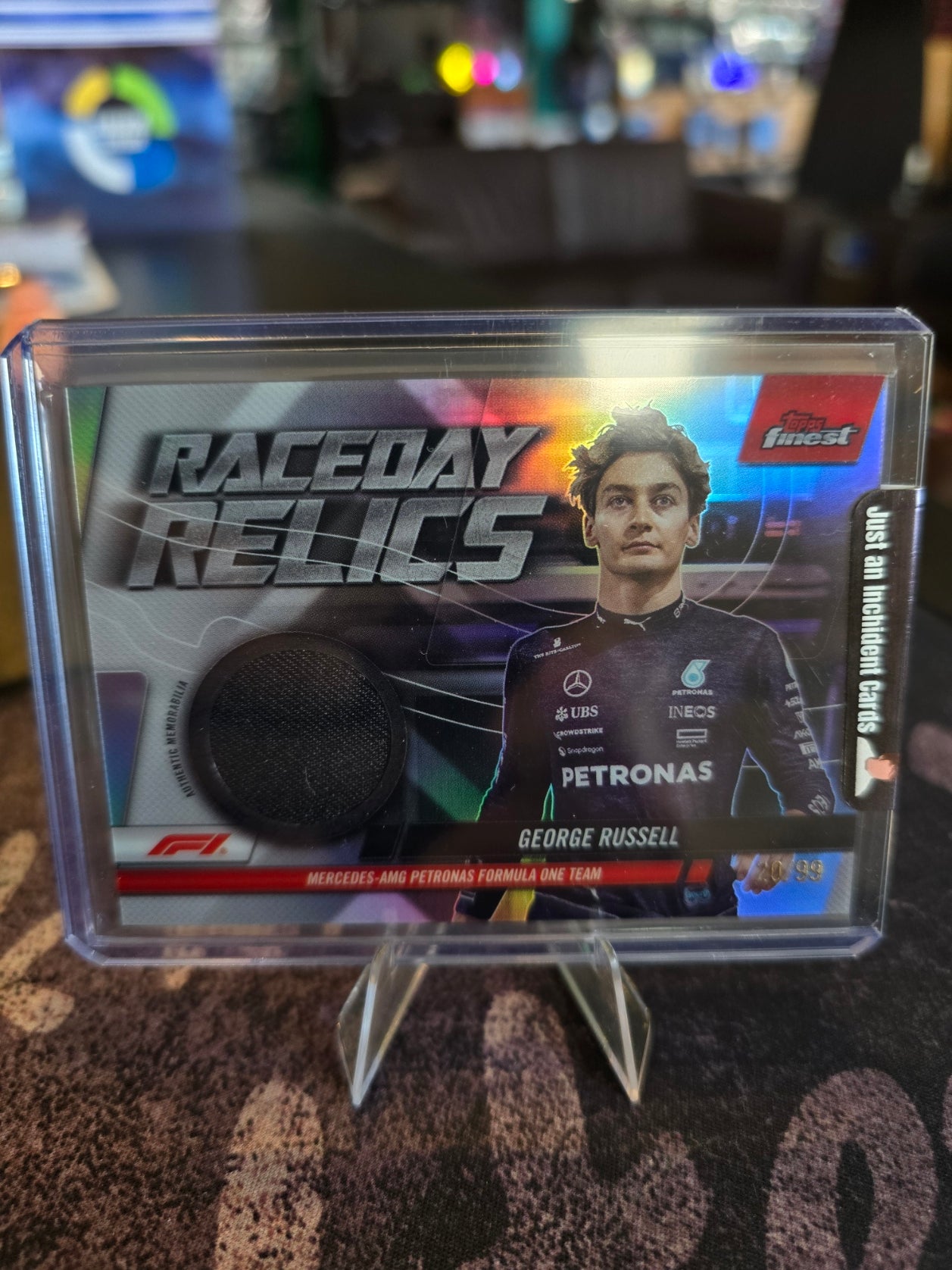 Topps Finest Formula 1 2024 - George Russell RDR-RUS - Raceday Relics 20/99