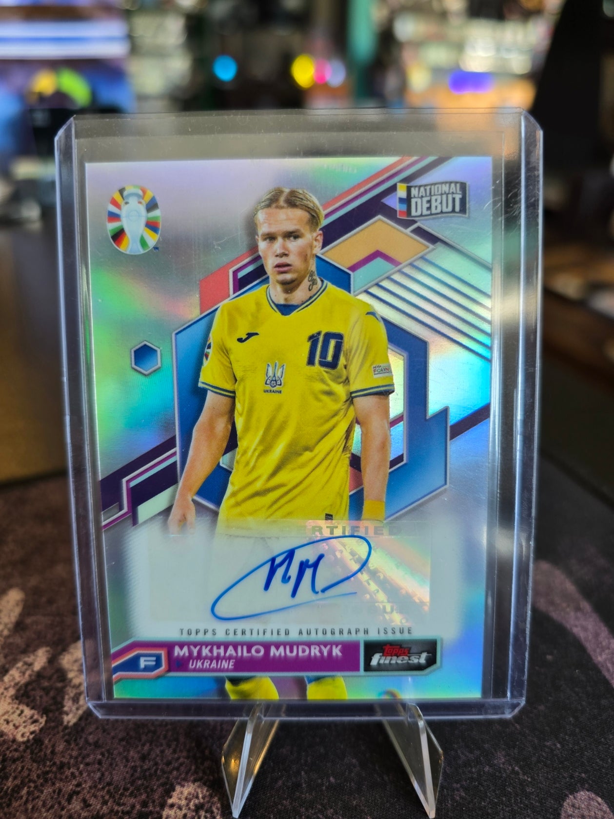 Topps Finest Road To UEFA EURO 2024 - Mykhailo Mudryk National Debut BCA-MM Finest Auto