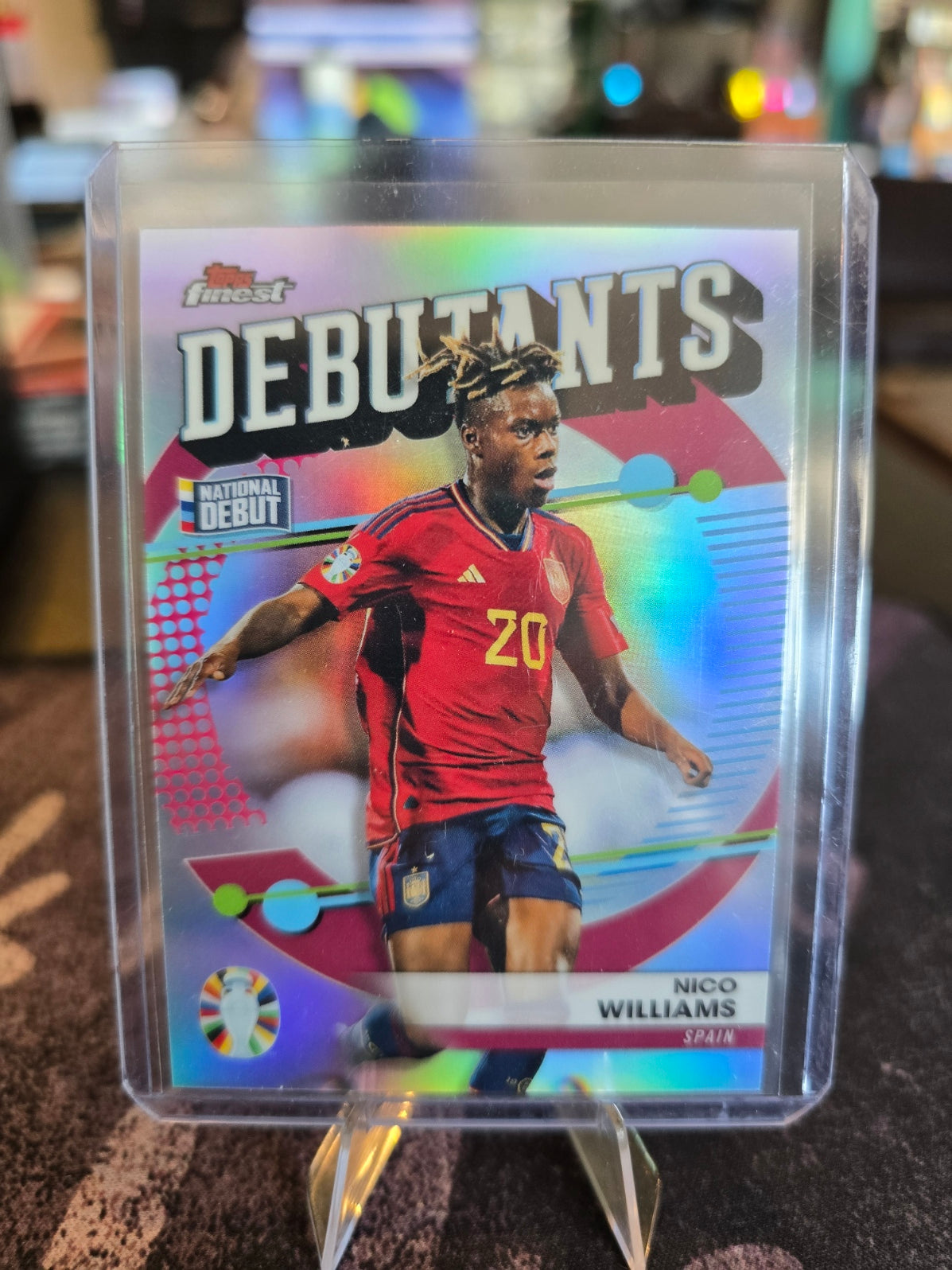 Topps Finest Road To UEFA EURO 2024 - Nico Williams National Debut FD-NW - Spain - Debutants Insert
