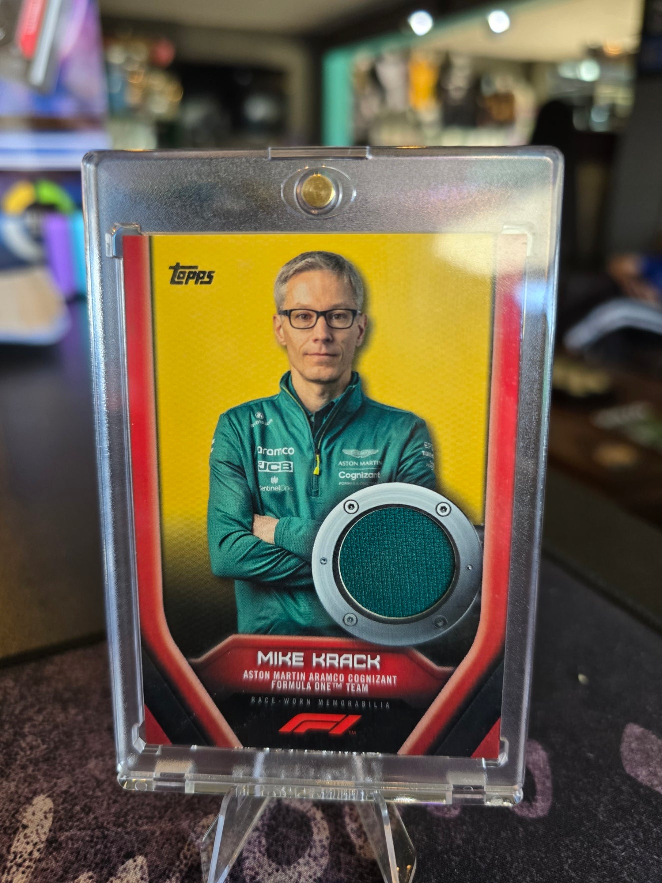 Topps Formula 1 2022 - Mike Krack (Aston Martin Team) - Gold Relic 27/50