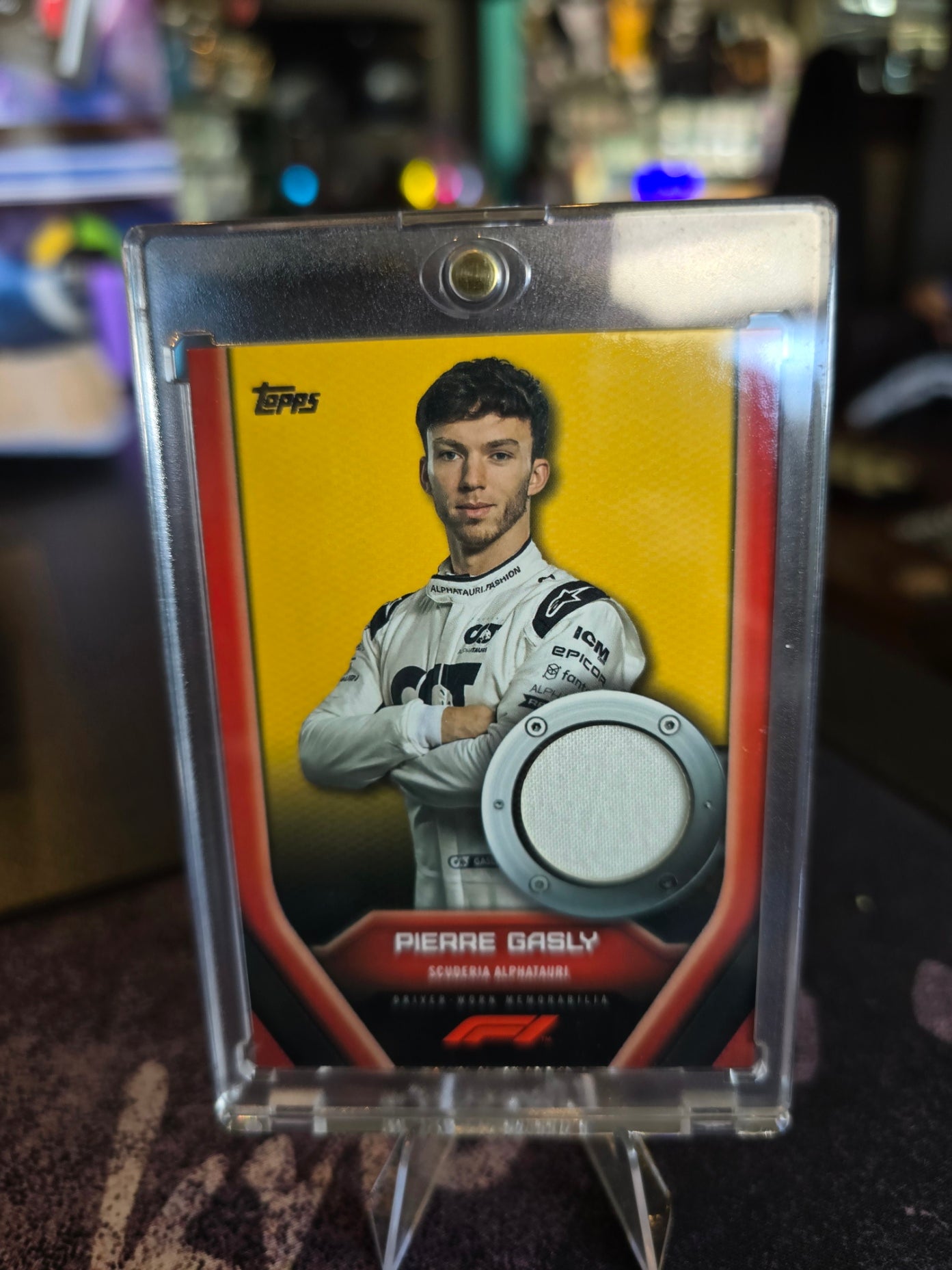 Topps Formula 1 2022 - Pierre Gasly (Scuderia Alphatauri) - Gold Relic 20/50