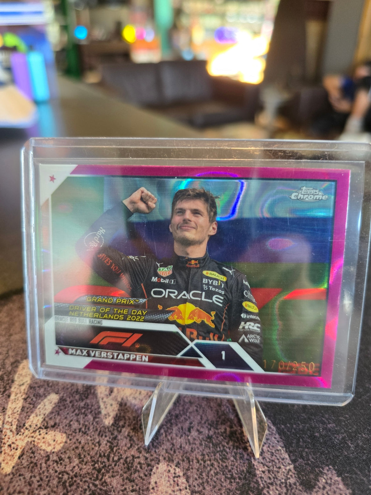 Topps Formula 1 2023 - Max Verstappen (Red Bull) 180 - Pink Wave 170/250