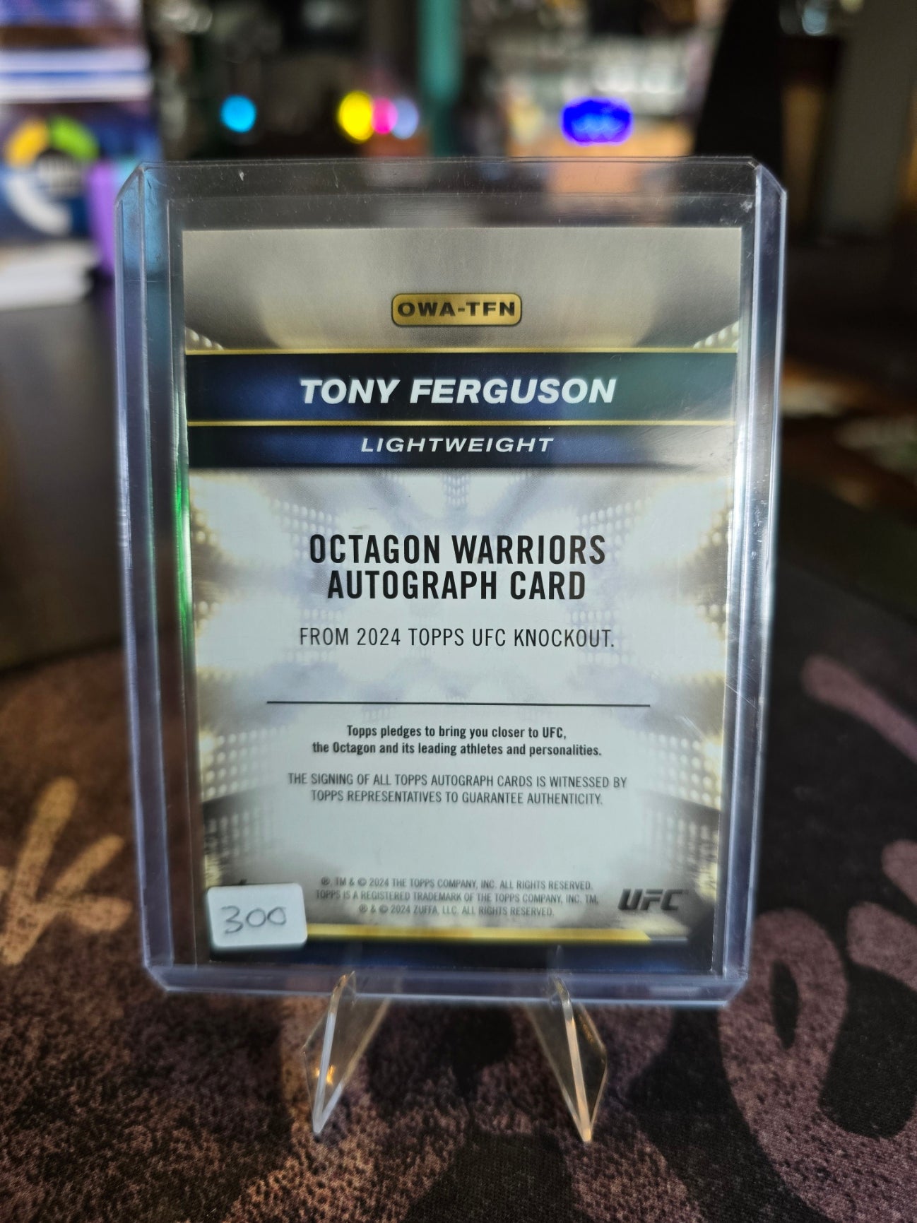 Topps Knockout UFC 2024 - Tony Ferguson - Octagon Warriors Auto - 13/50