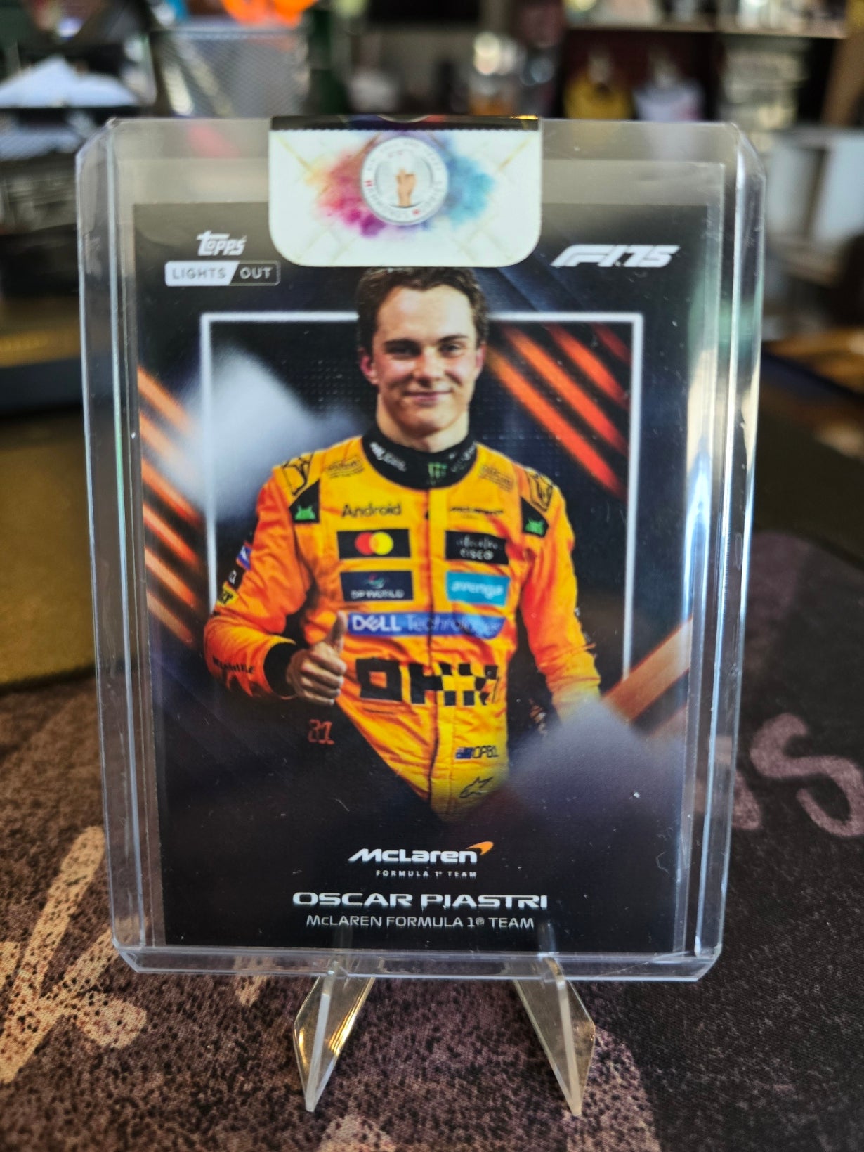 Topps Lights Out 2025 Formula 1 - Oscar Piastri
