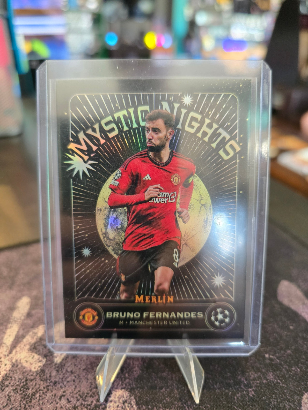 Topps Merlin UCL 2023-24 - Bruno Fernandes MN-16 - Manchester United - Mystic Nights Insert