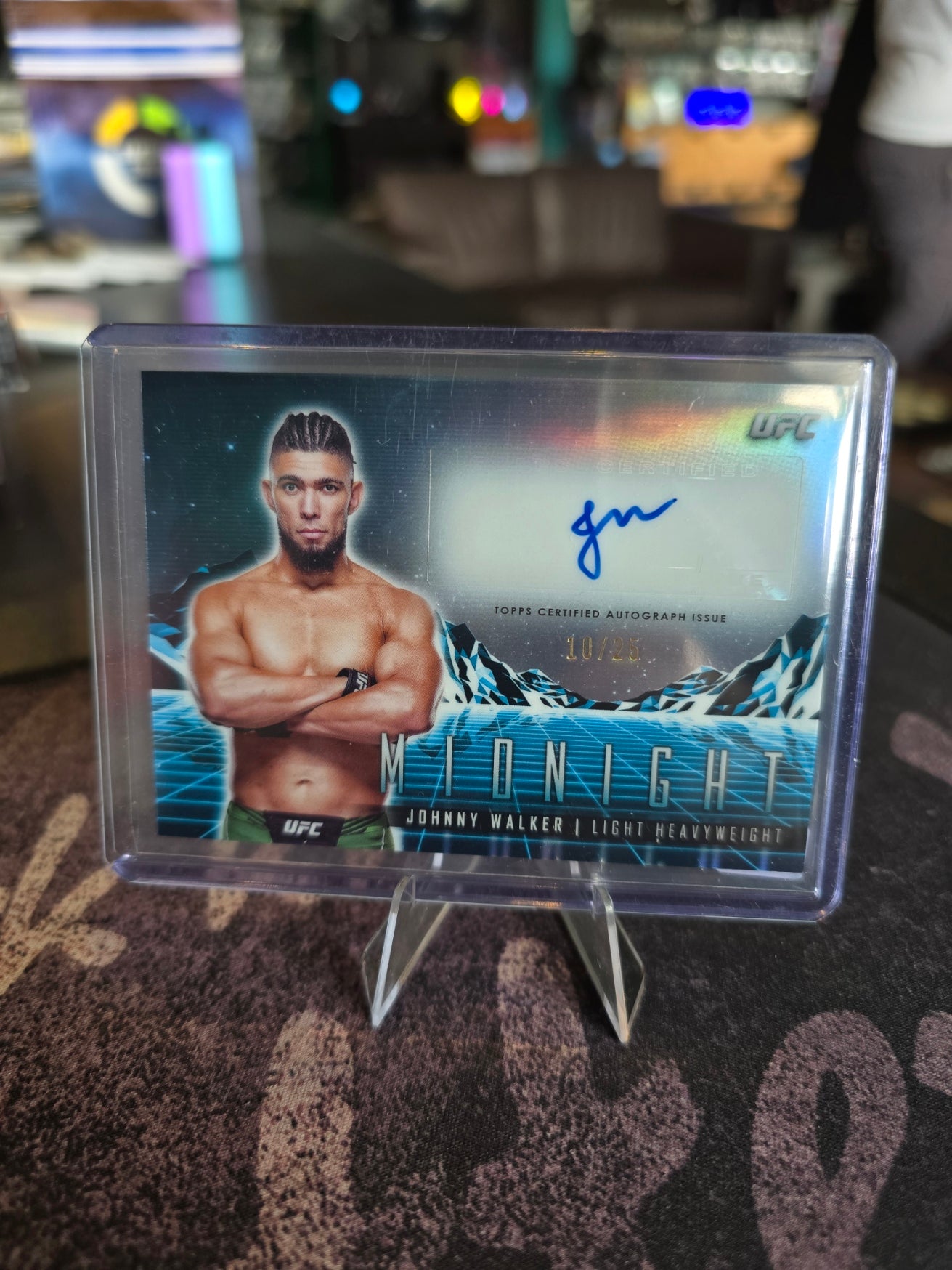 Topps Midnight UFC 2024 - Johnny Walker - Auto 10/25