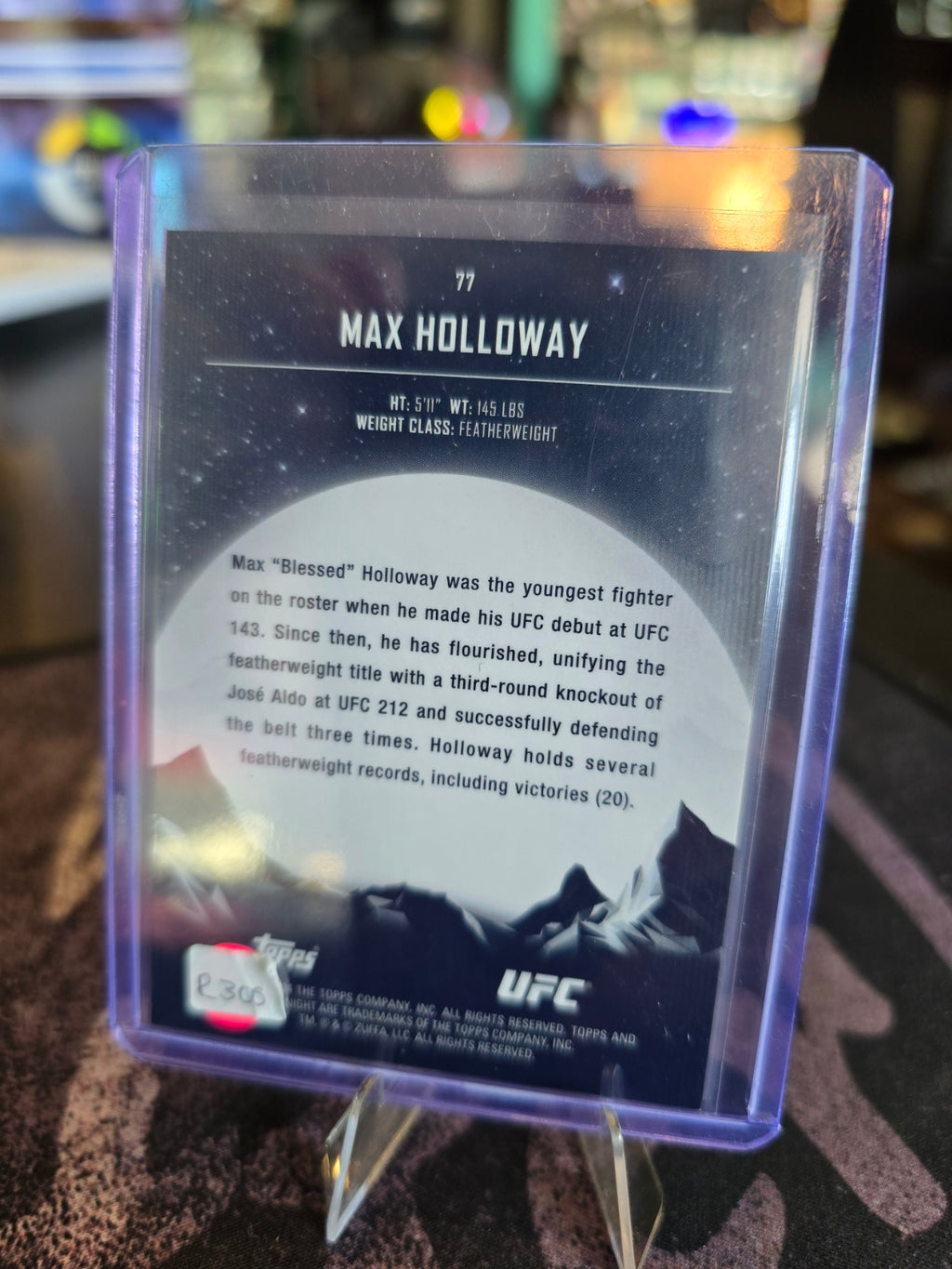 Topps Midnight UFC 2024 - Max Holloway - Base