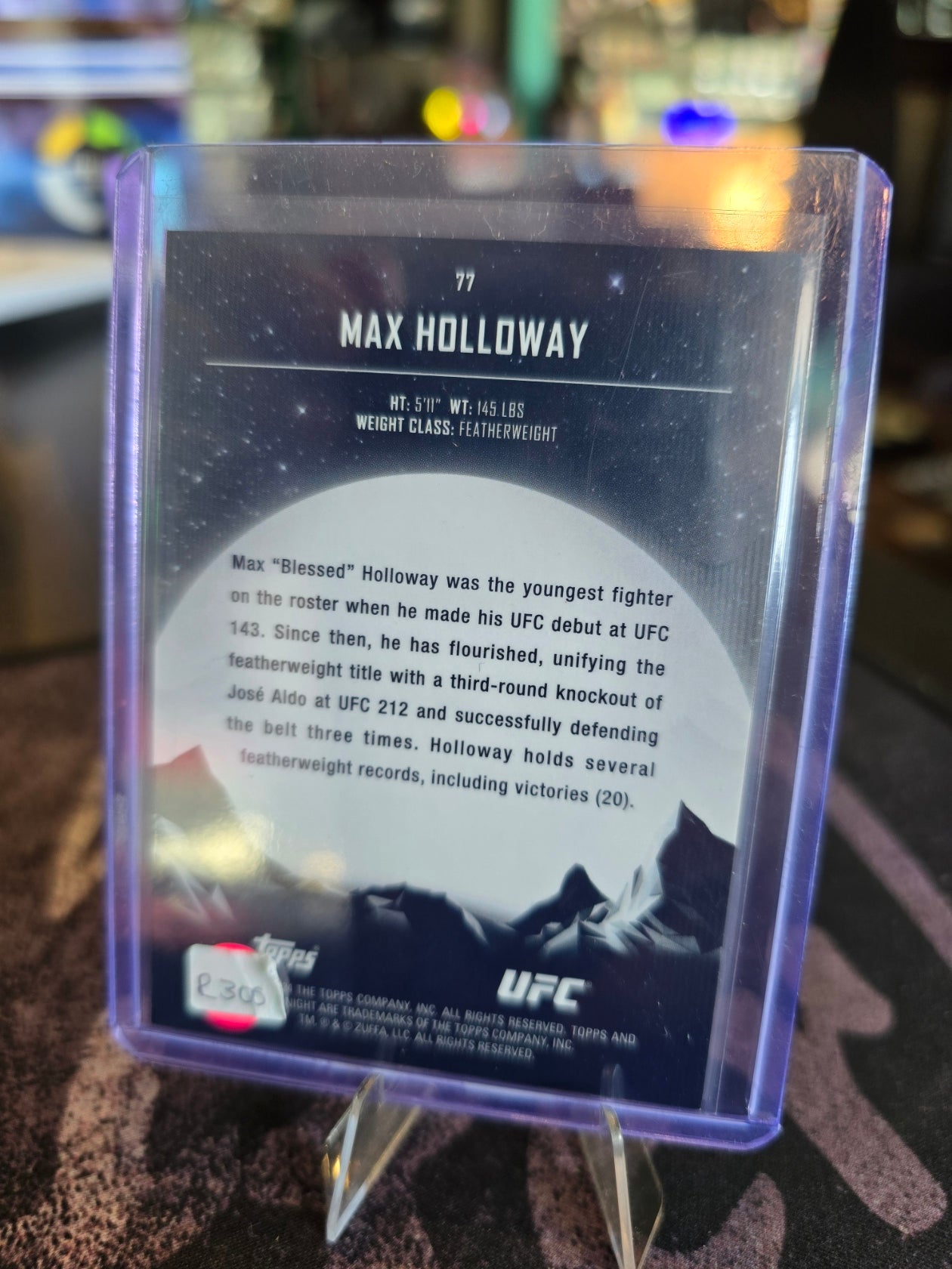 Topps Midnight UFC 2024 - Max Holloway - Base