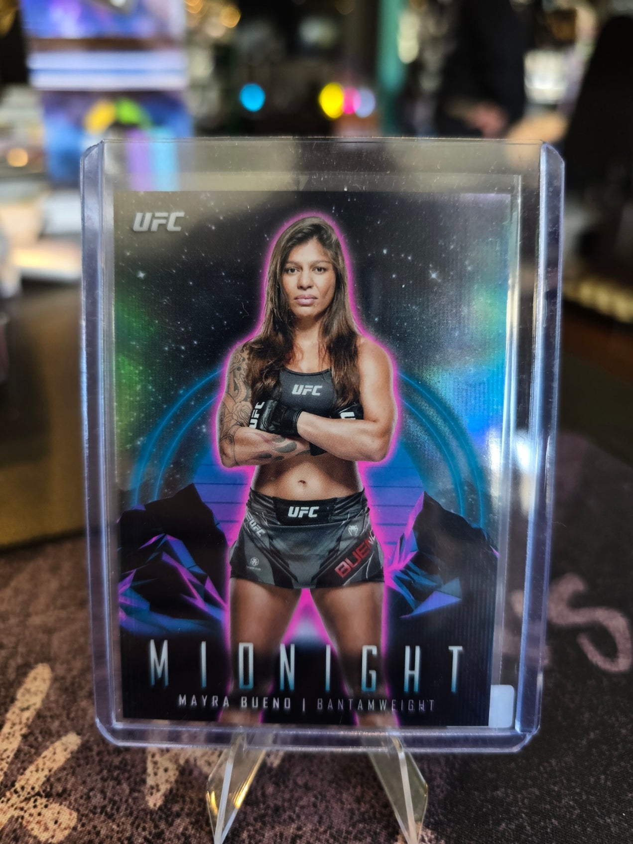 Topps Midnight UFC 2024 - Mayra Bueno Base