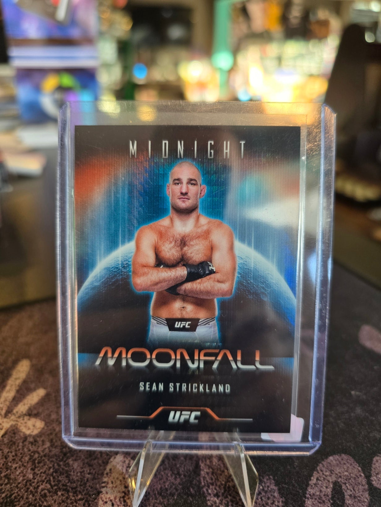 Topps Midnight UFC 2024 - Sean Strickland - MOONFALL Case Hit!