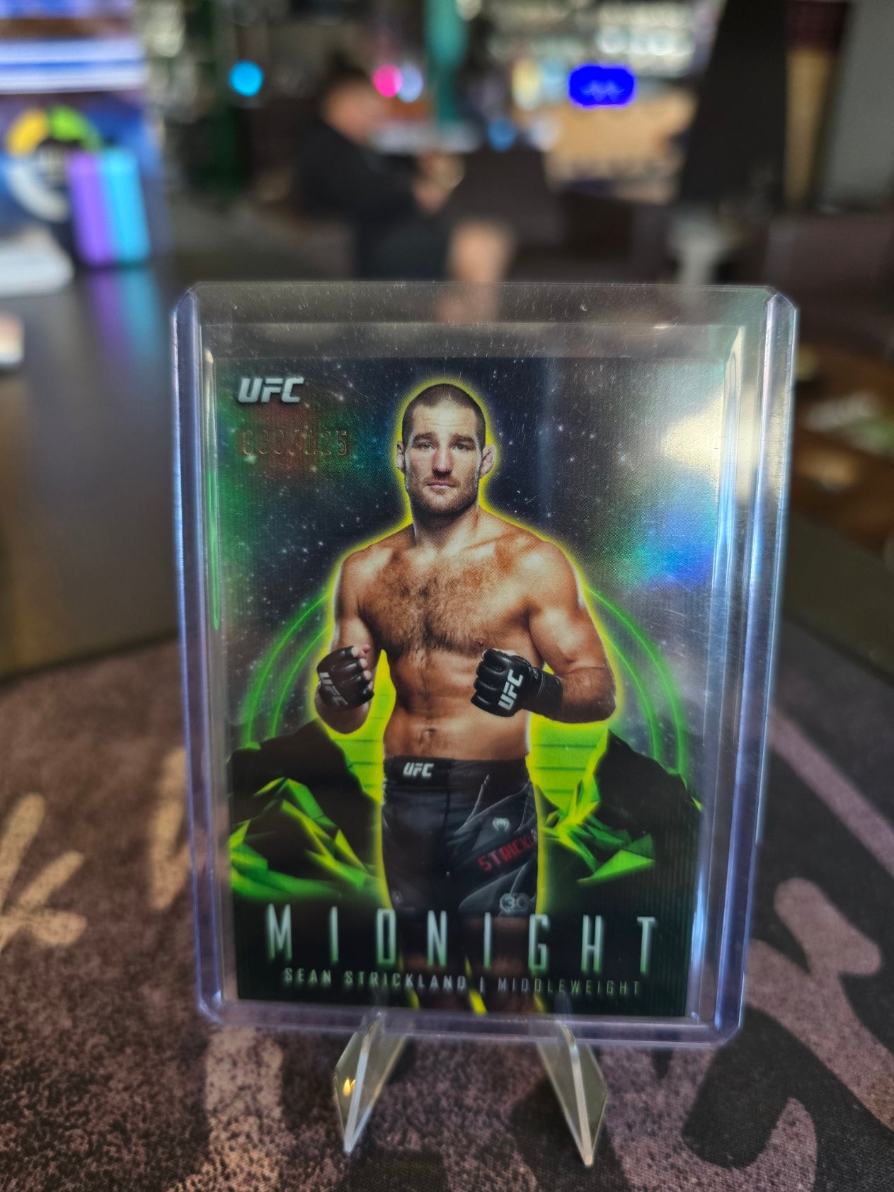 Topps Midnight UFC 2024 - Sean Strickland 098/125