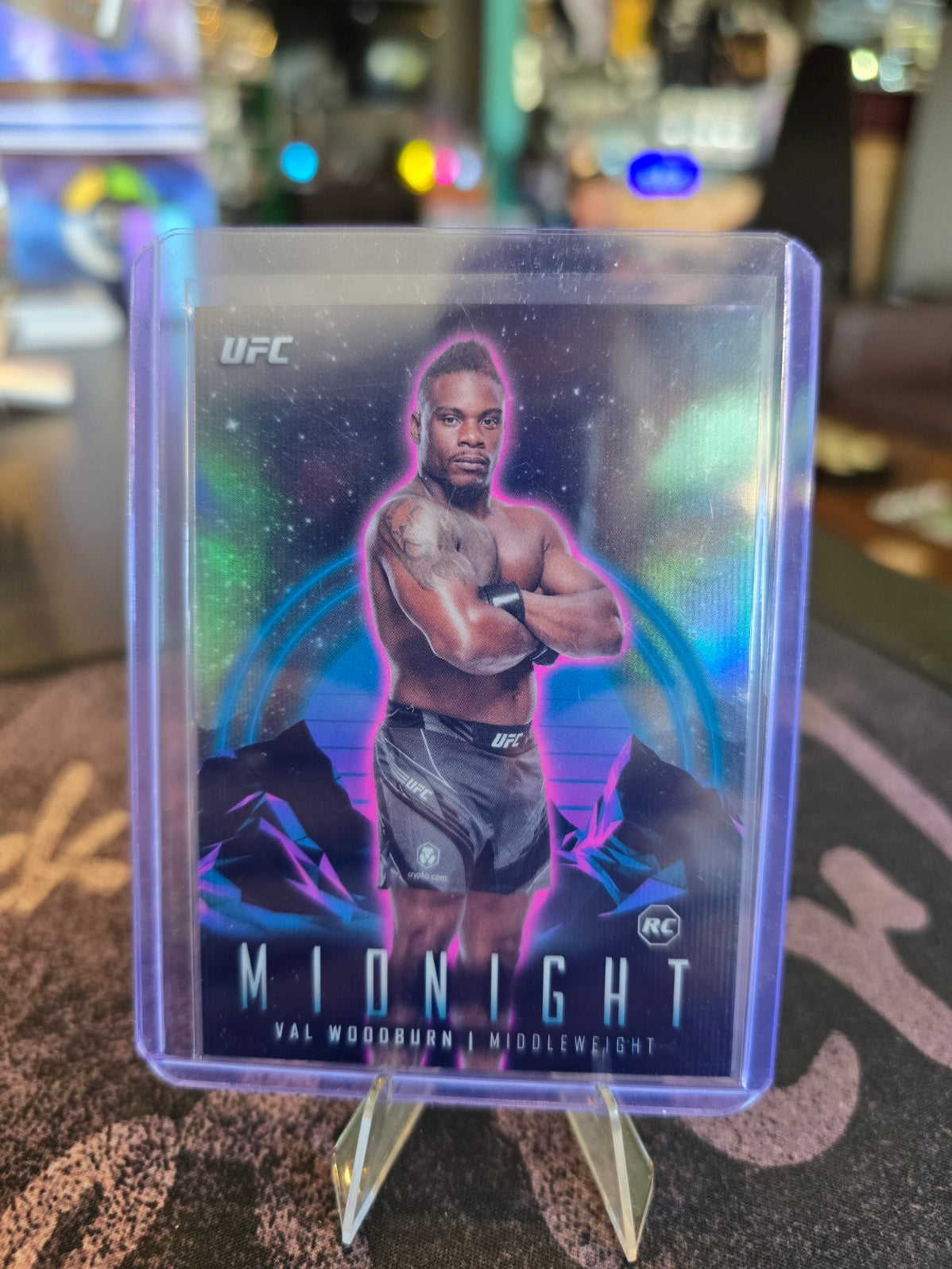 Topps Midnight UFC 2024 - Val Woodburn Rookie RC Base