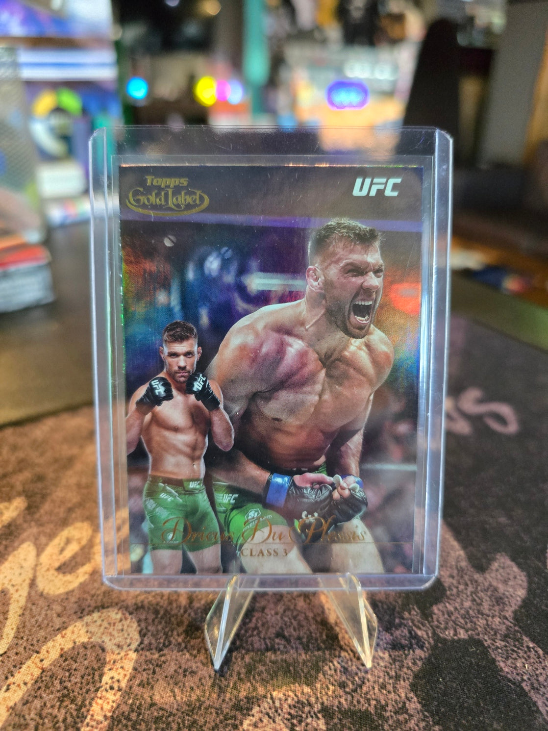 Topps UFC Gold Label 2024 - Dricus Du Plessis 11 - Gold Class 3