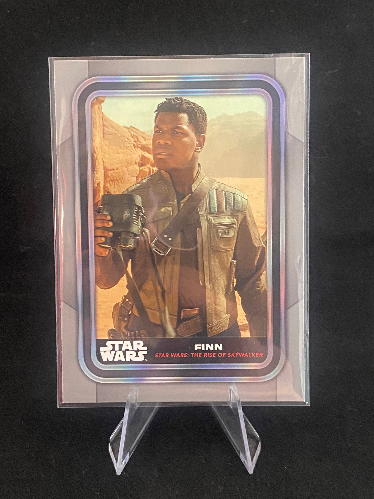Topps - Star Wars - Finn - Grey - 11
