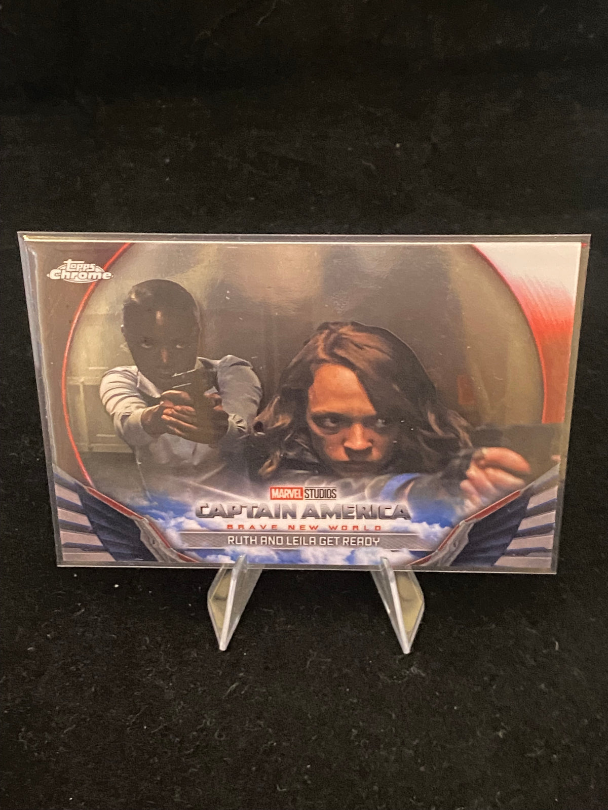 Topps Chrome Marvel - Ruth and Leila Get Ready - Captain America -BNW-20