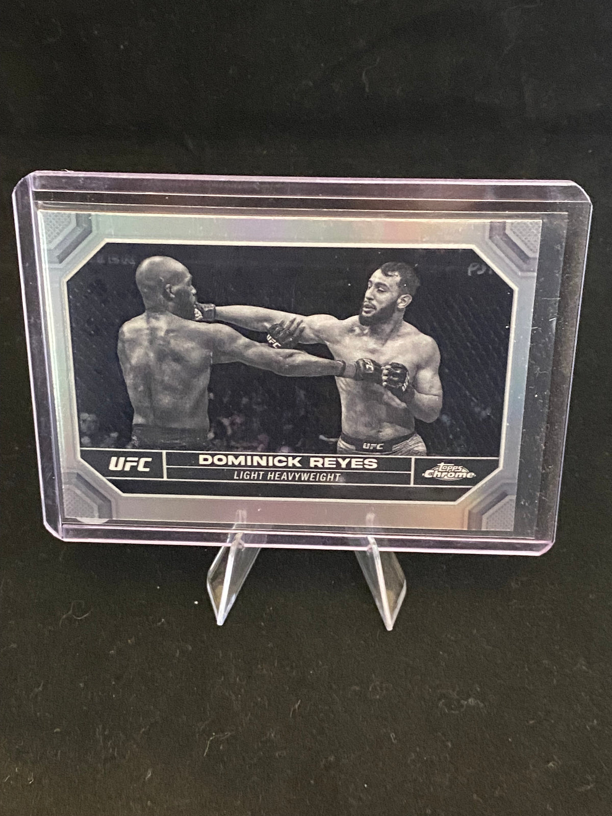 Topps Chrome UFC 2024 - Dominick Reyes - Negative Refractor - 61